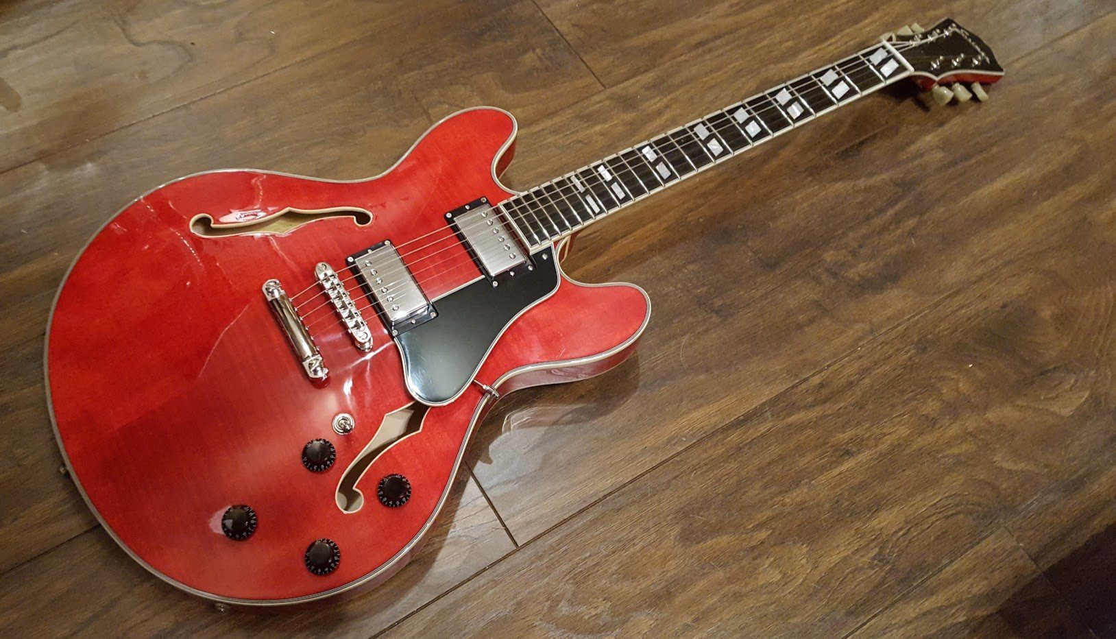 Eastman T486 Red, Electric Guitar for sale at Richards Guitars.
