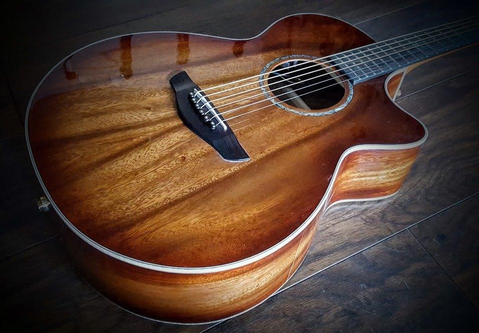Faith  FVBMB + Over £100 Added Value & Setup Service, Electro Acoustic Guitar for sale at Richards Guitars.