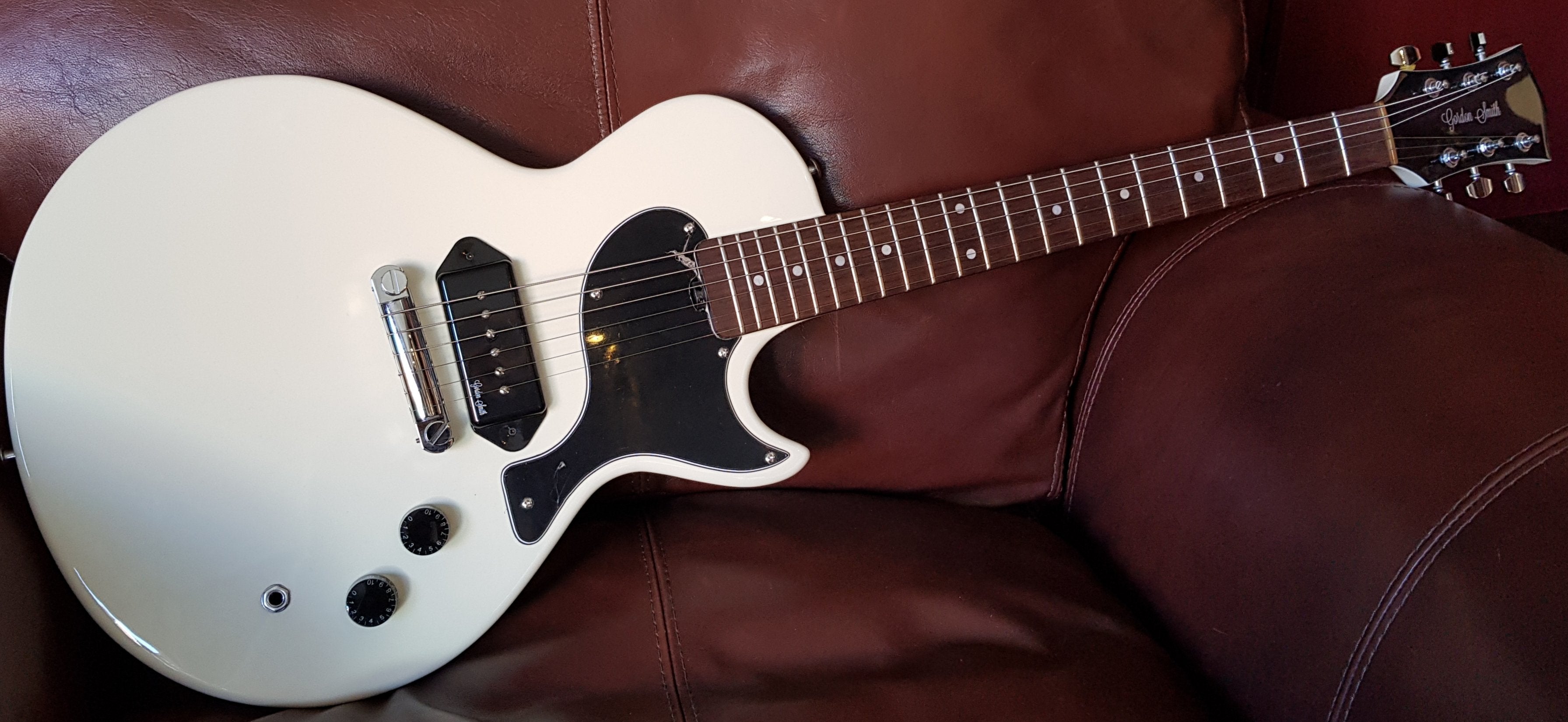 Gordon Smith GS1 P90 Vintage White, Electric Guitar for sale at Richards Guitars.
