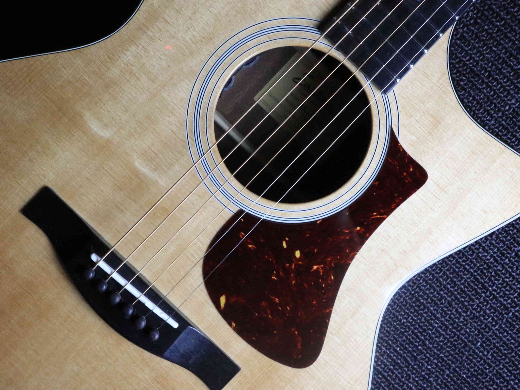 Eastman AC122 - 1CE (Price inc. Custom Pro Setup Package) - Richards Guitars Of Stratford Upon Avon