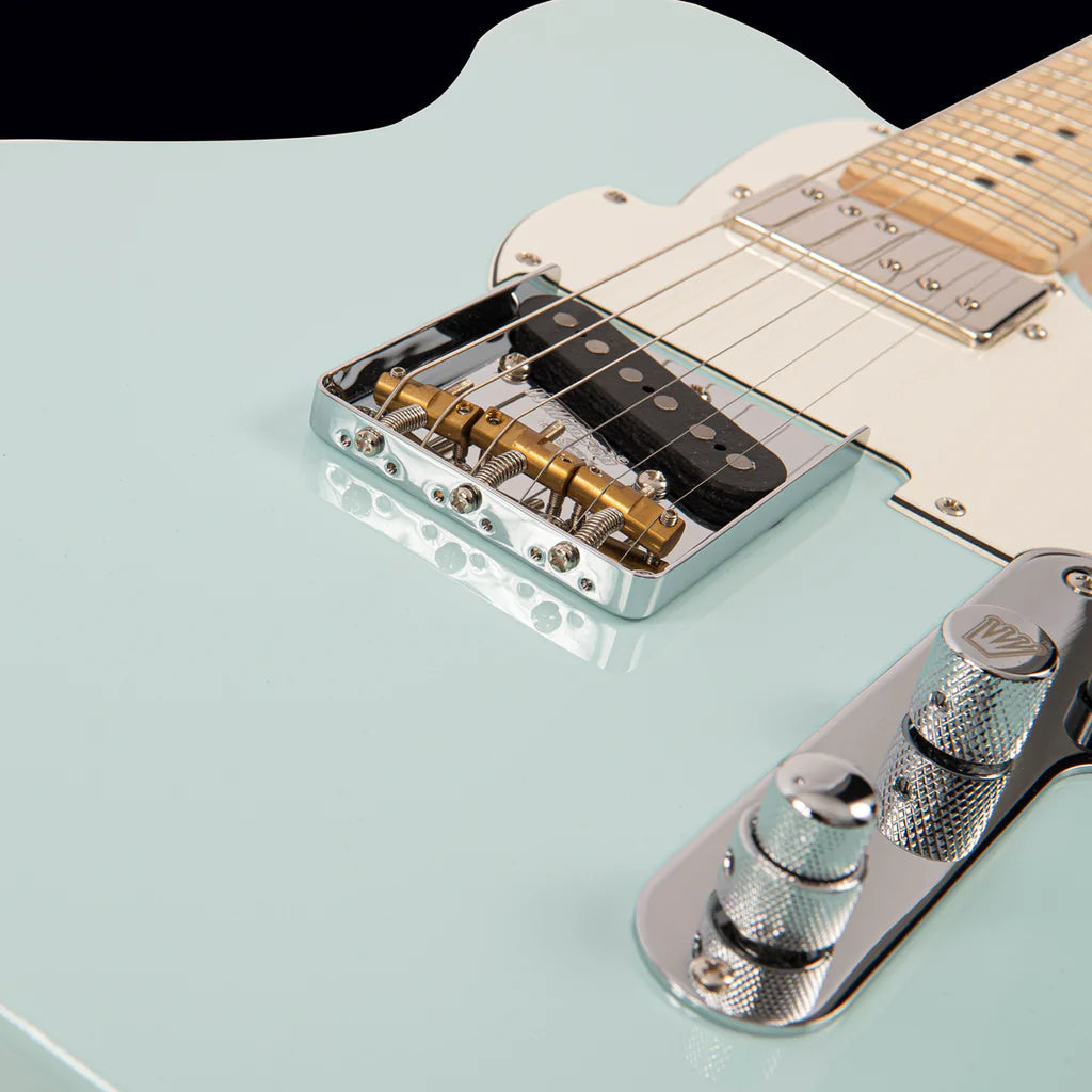 FRET KING COUNTRY SQUIRE CLASSIC - LAGUNA BLUE  (Includes Our £85 Pro Setup Free), Electric Guitar for sale at Richards Guitars.