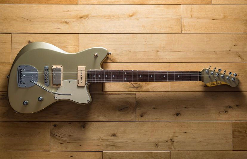 Gordon Smith Gatsby HB P90 GoldTop, Electric Guitar for sale at Richards Guitars.