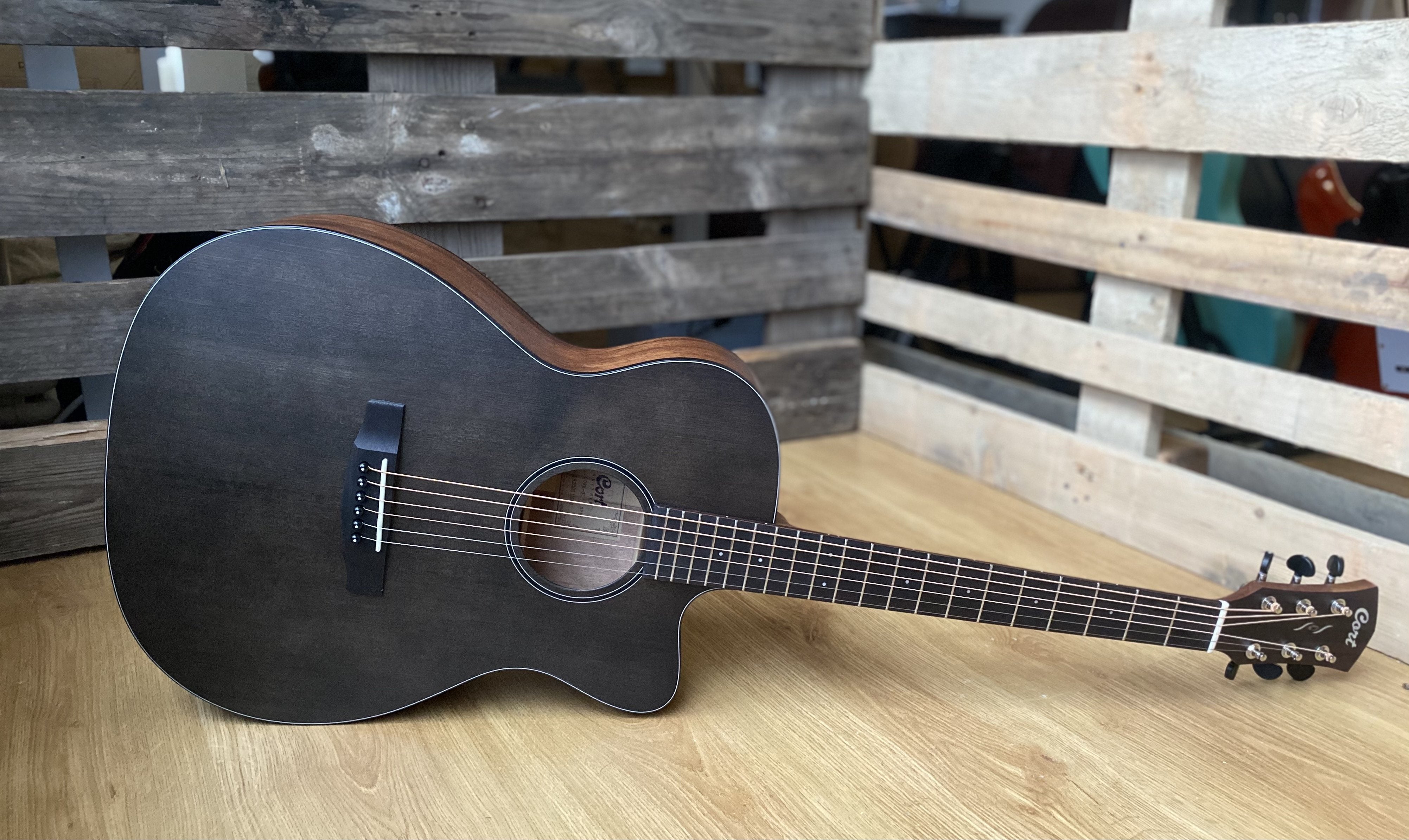 Cort Core-OC Spruce / Mahogany All Solid Wood Electro Acoustic Guitar, Electro Acoustic Guitar for sale at Richards Guitars.