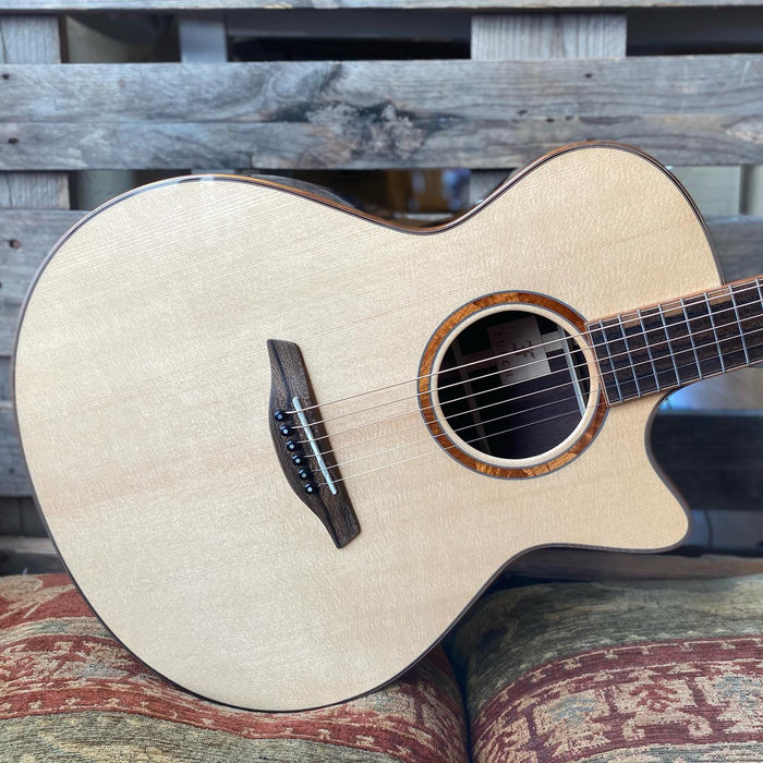 #furchguitars Red pu - Richards Guitars Of Stratford Upon Avon