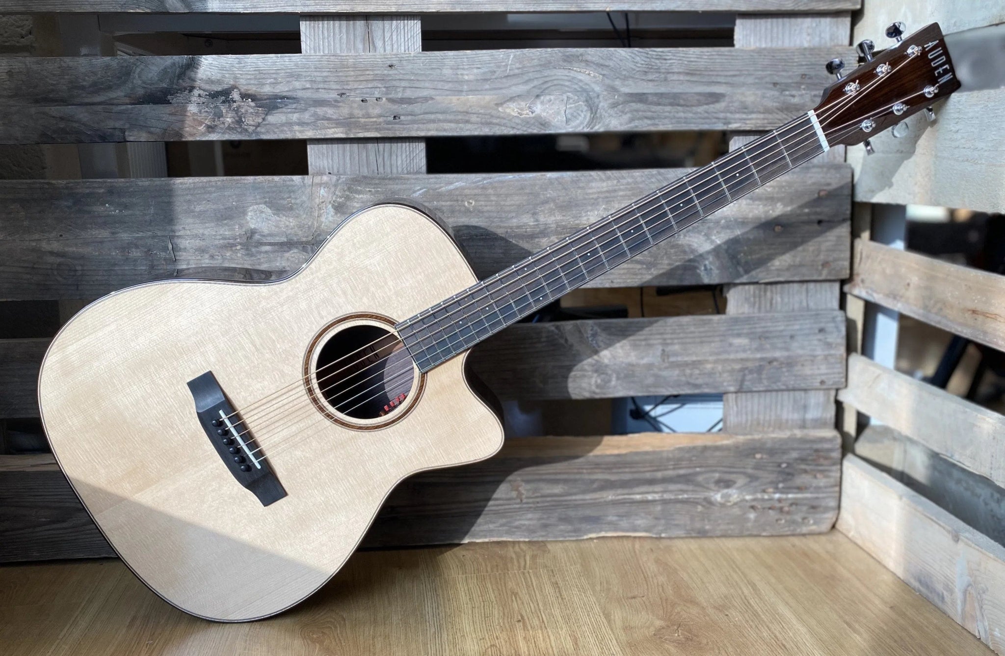 Auden Rosewood Bowman Spruce Top Cutaway Electro Acoustic Guitar - Richards Guitars Of Stratford Upon Avon