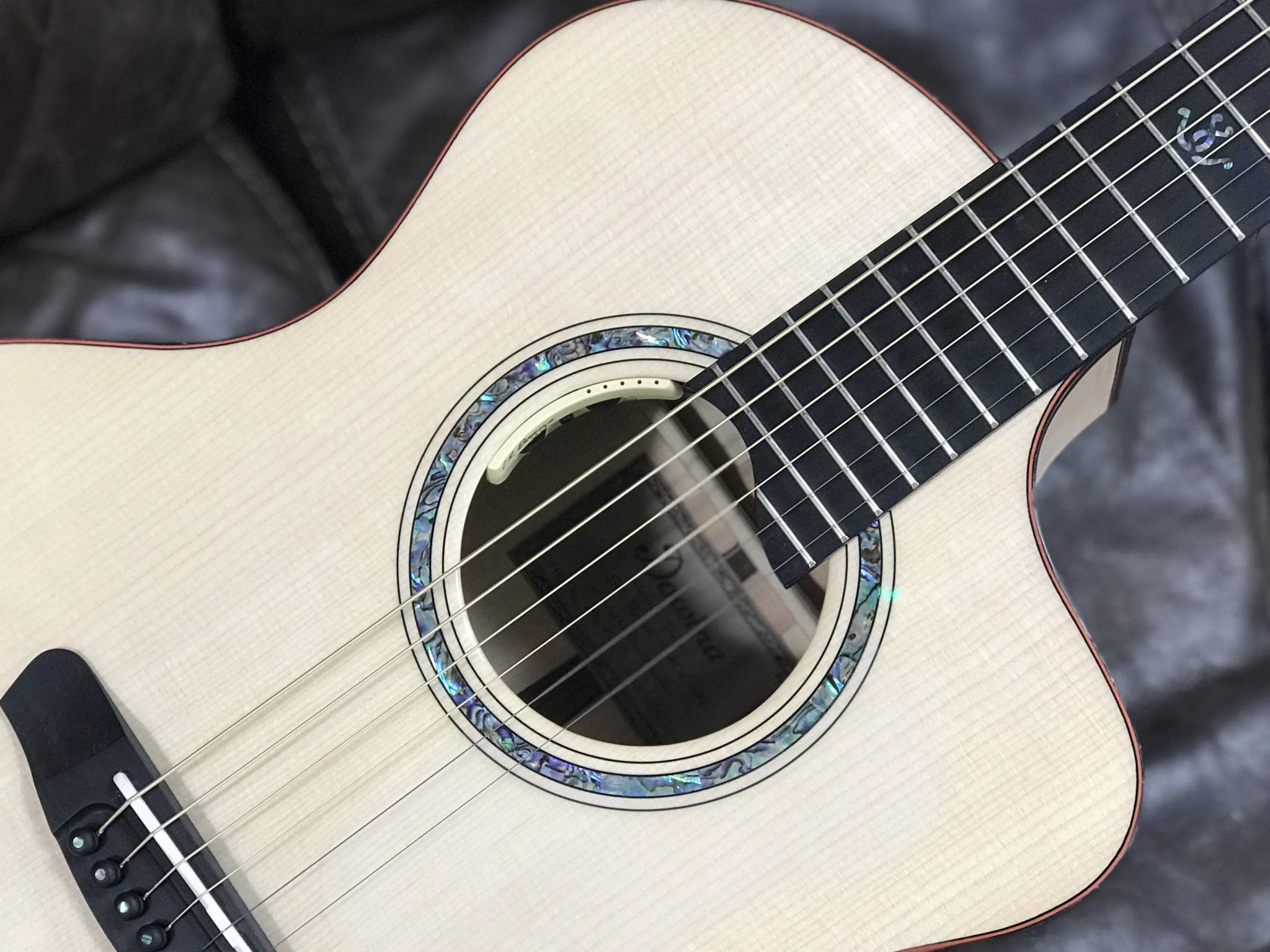 Dowina Maple / Rosewood / Maple Trio Plate GAC - Richards Guitars Of Stratford Upon Avon