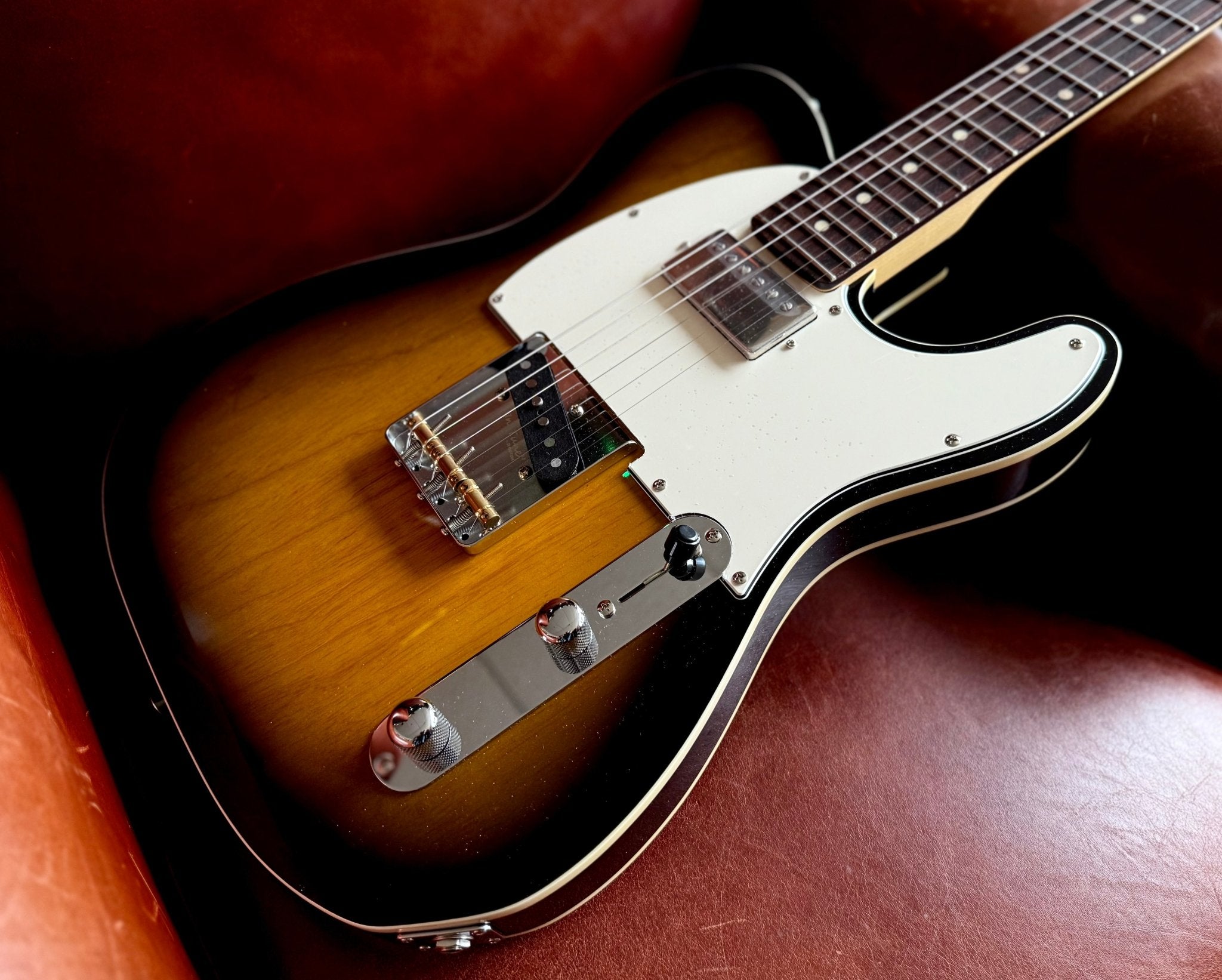 FGN Guitars Neoclassic TE 210R Ash HS 2 Tone Sunburst - Richards Guitars Of Stratford Upon Avon