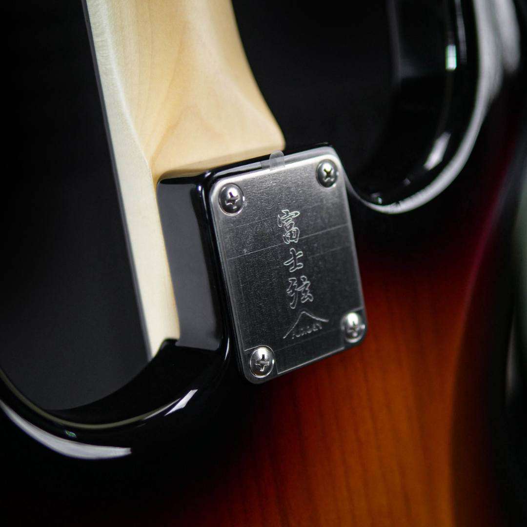 FGN Neoclassic NST100RAL (Alder 3 Tone Sunburst) - Richards Guitars Of Stratford Upon Avon