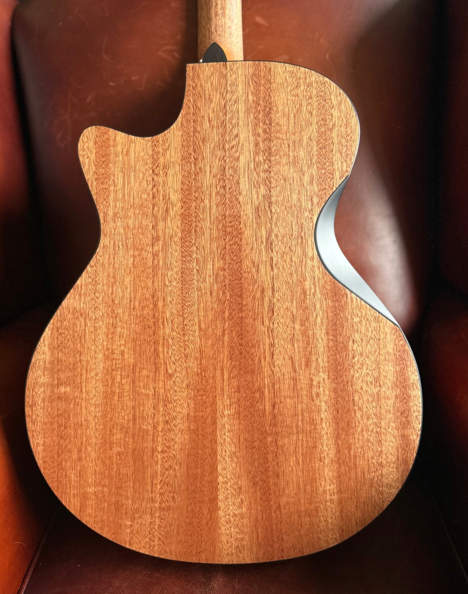 Furch Blue Performance Gc - EMa EAS - VTC - Richards Guitars Of Stratford Upon Avon