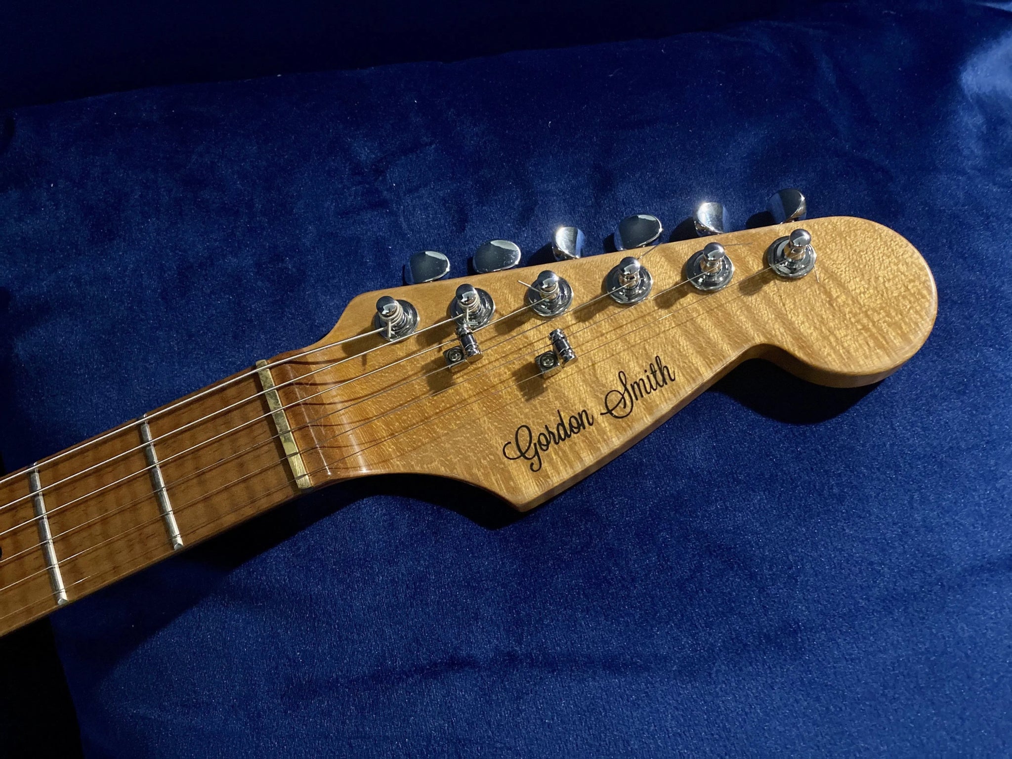 Gordon Smith Classic S Autumn Burst Swamp Ash Custom SN: 20251 - Richards Guitars Of Stratford Upon Avon