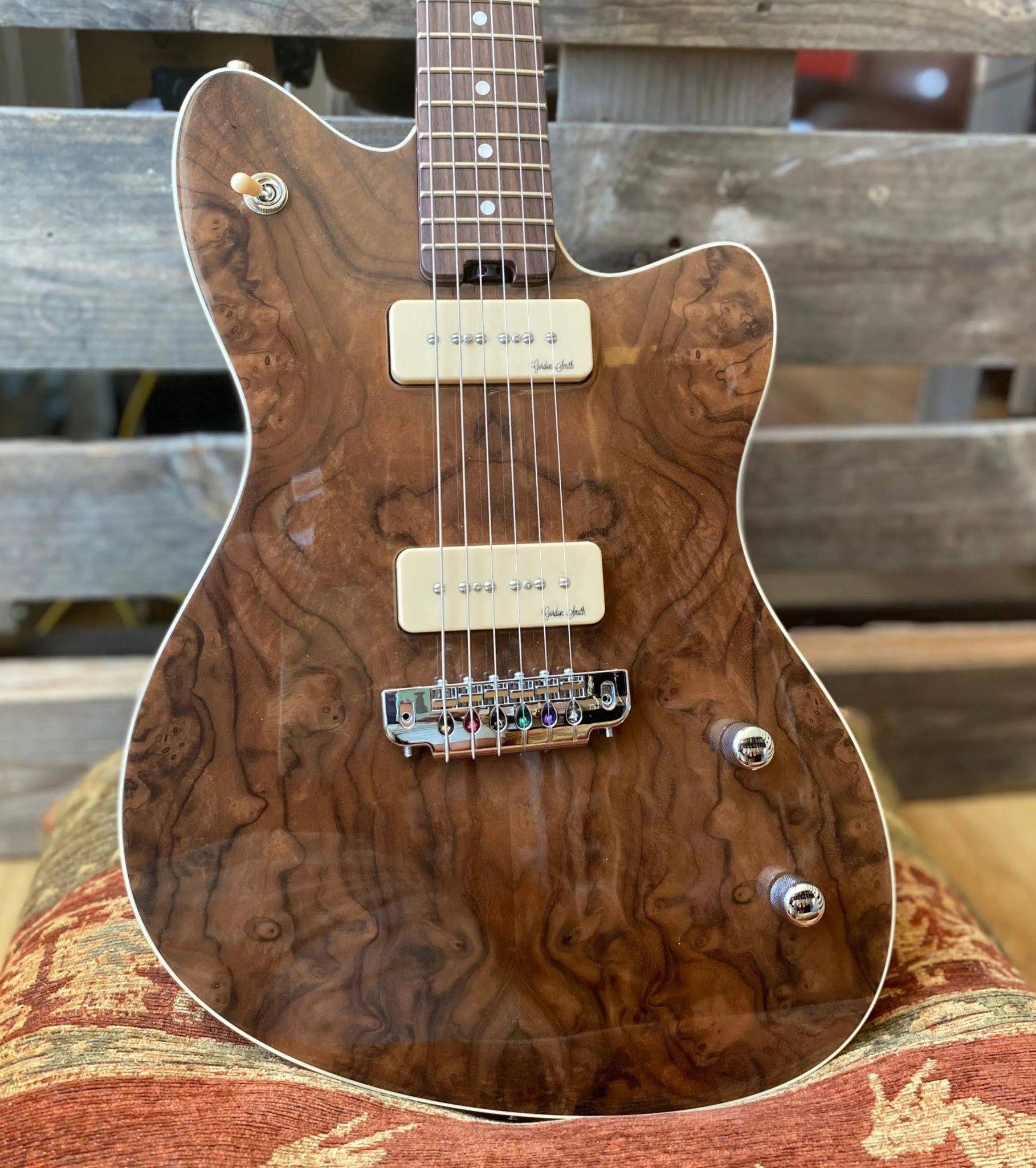 Gordon Smith Gatsby Deluxe Burled Walnut Custom - Richards Guitars Of Stratford Upon Avon
