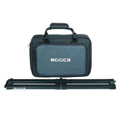 MOOER PB - 10 STOMPLATE FOLDING PEDAL BOARD & BAG - Richards Guitars Of Stratford Upon Avon