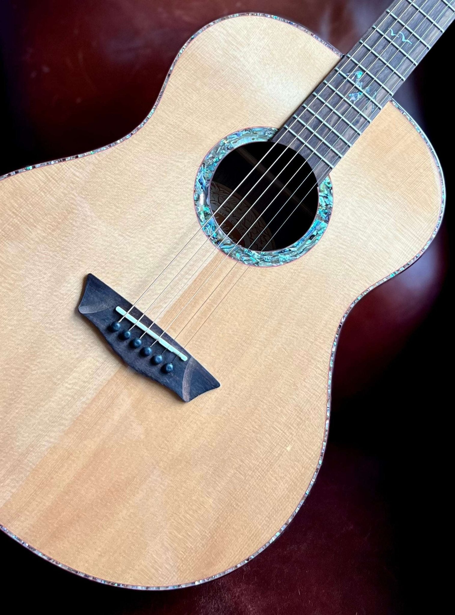 Washburn Bella Tono ELEGANTE S24S - Natural Acoustic Guitar - Richards Guitars Of Stratford Upon Avon