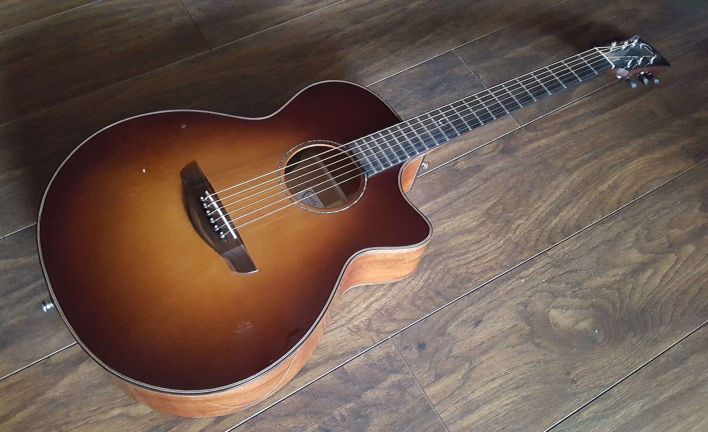 Faith FVSB45 Electro Acoustic Guitar with 45mm Nut, Electro Acoustic Guitar for sale at Richards Guitars.