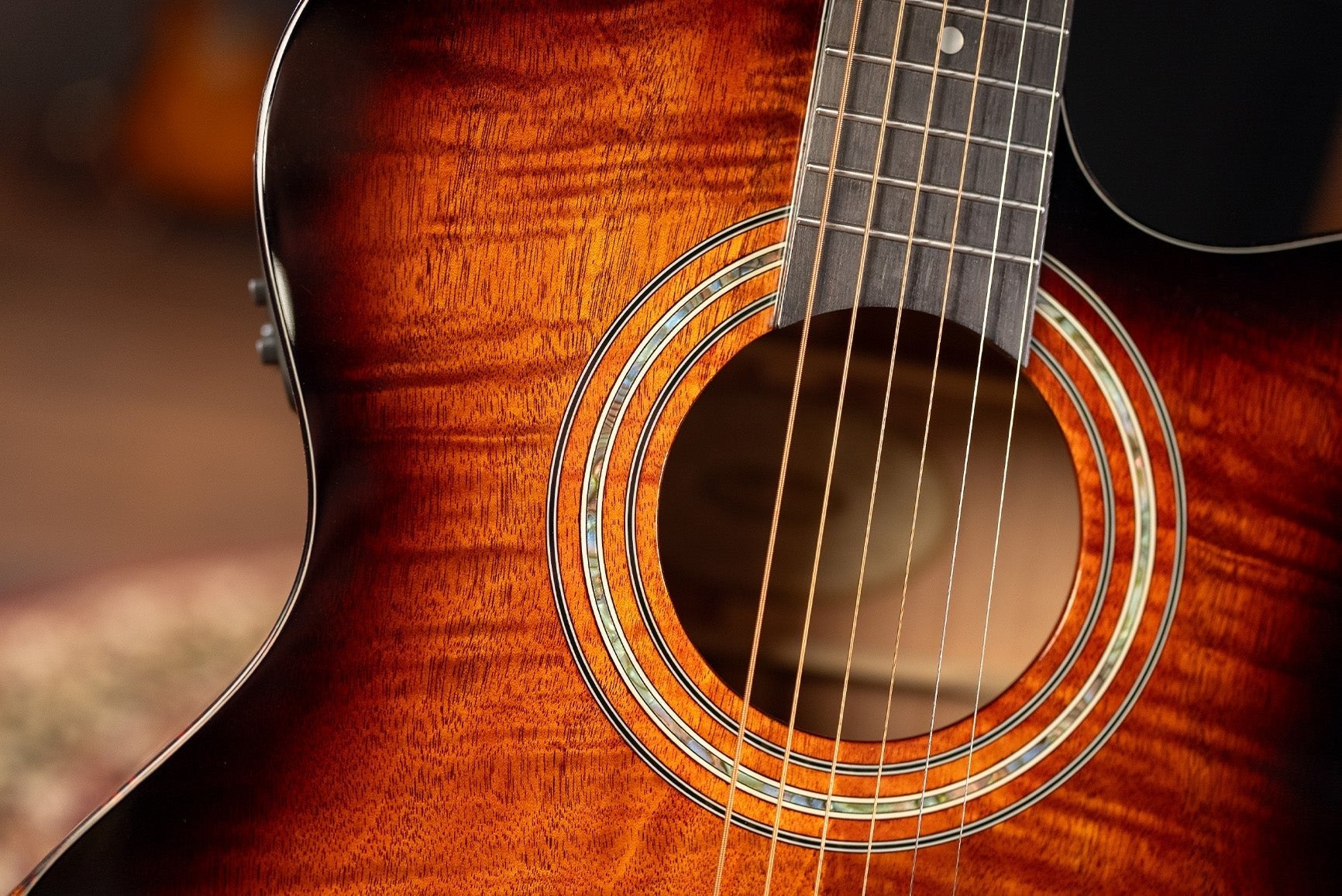 Washburn Guitars For Sale - Richards Guitars Of Stratford Upon Avon