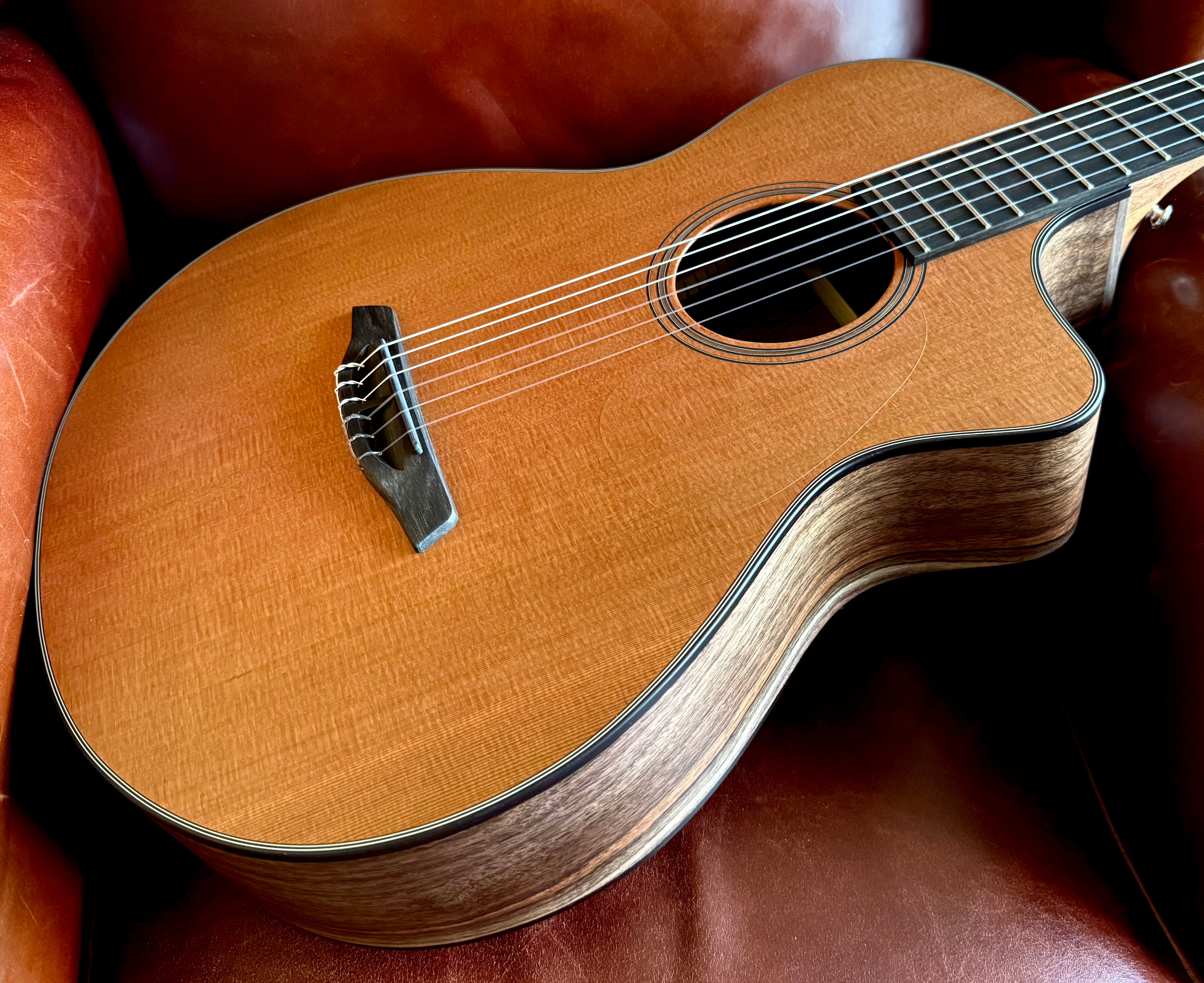 Furch GN2CW Hybrid Nylon String Cutaway Classic  (2025 CNR Active Upgrade Model)