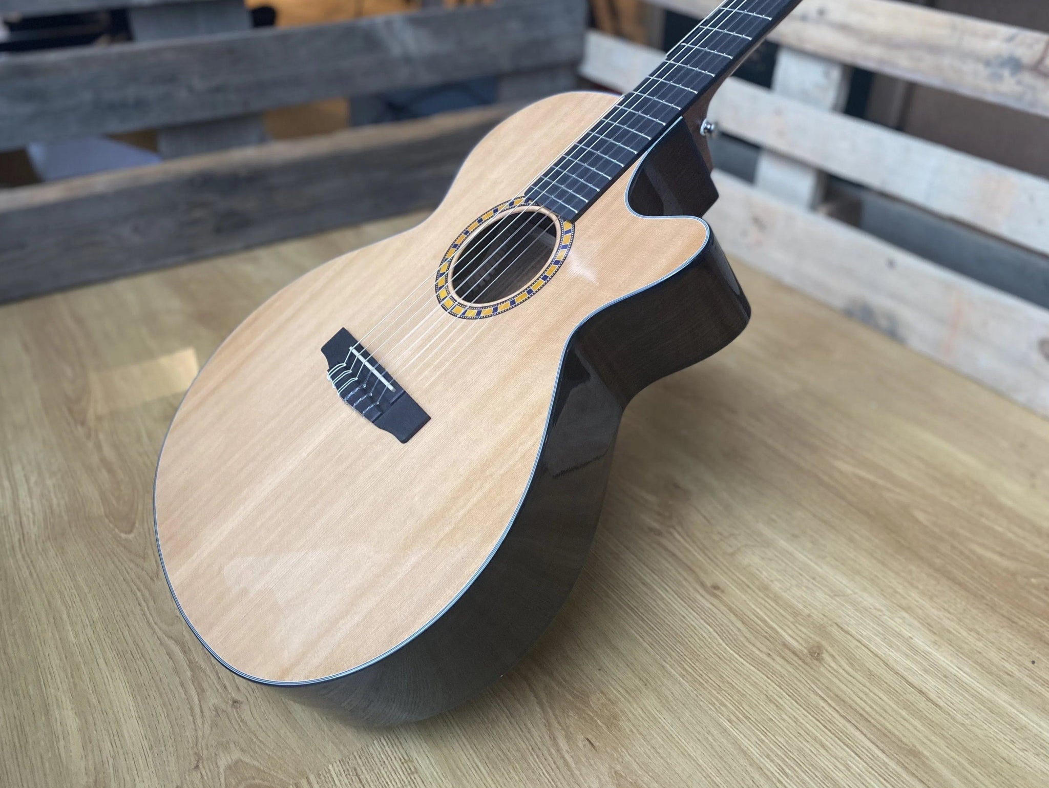 Cort CEC7 Slimline Electro Nylon Hybrid - Richards Guitars Of Stratford Upon Avon