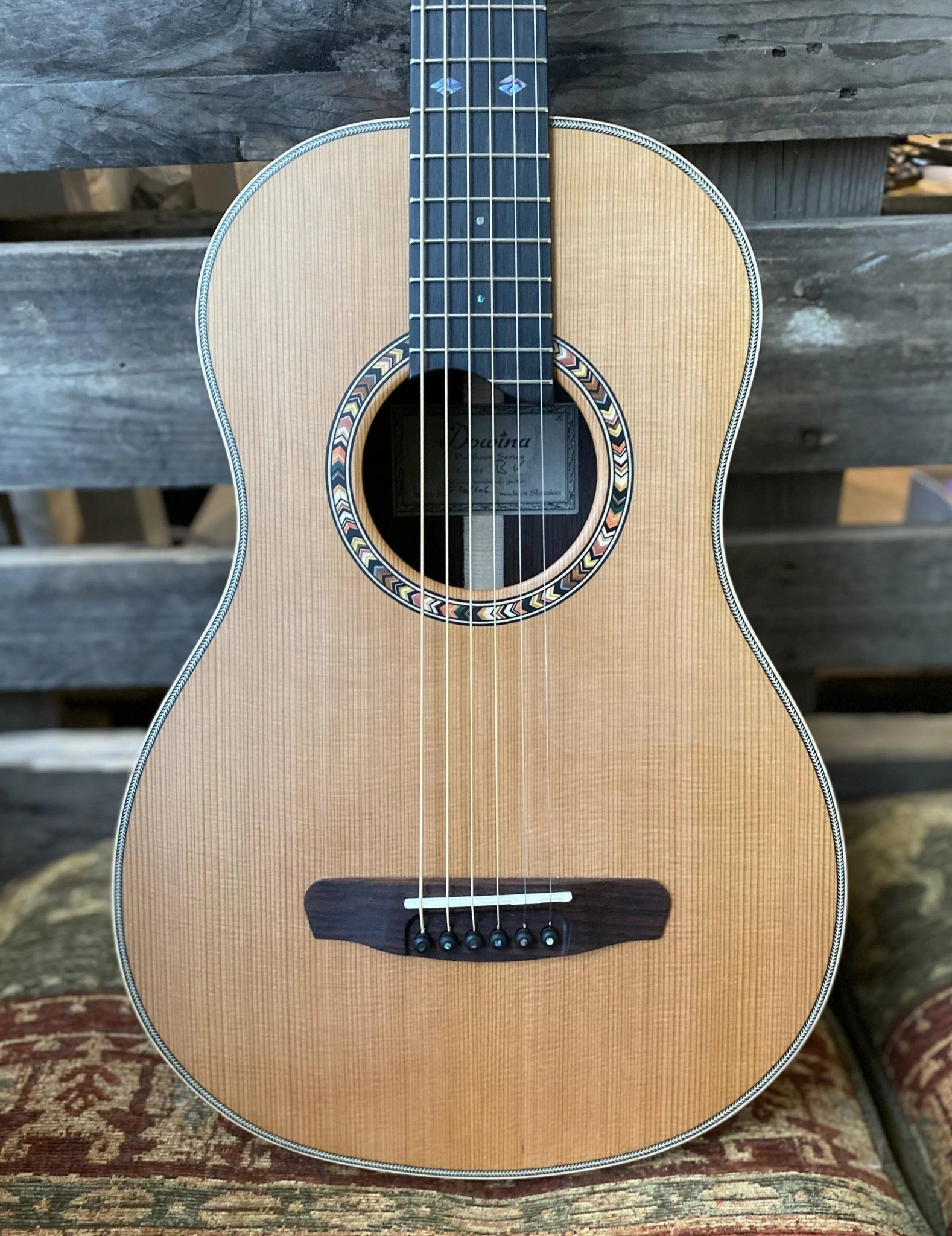 Dowina Rosewood BV - Richards Guitars Of Stratford Upon Avon