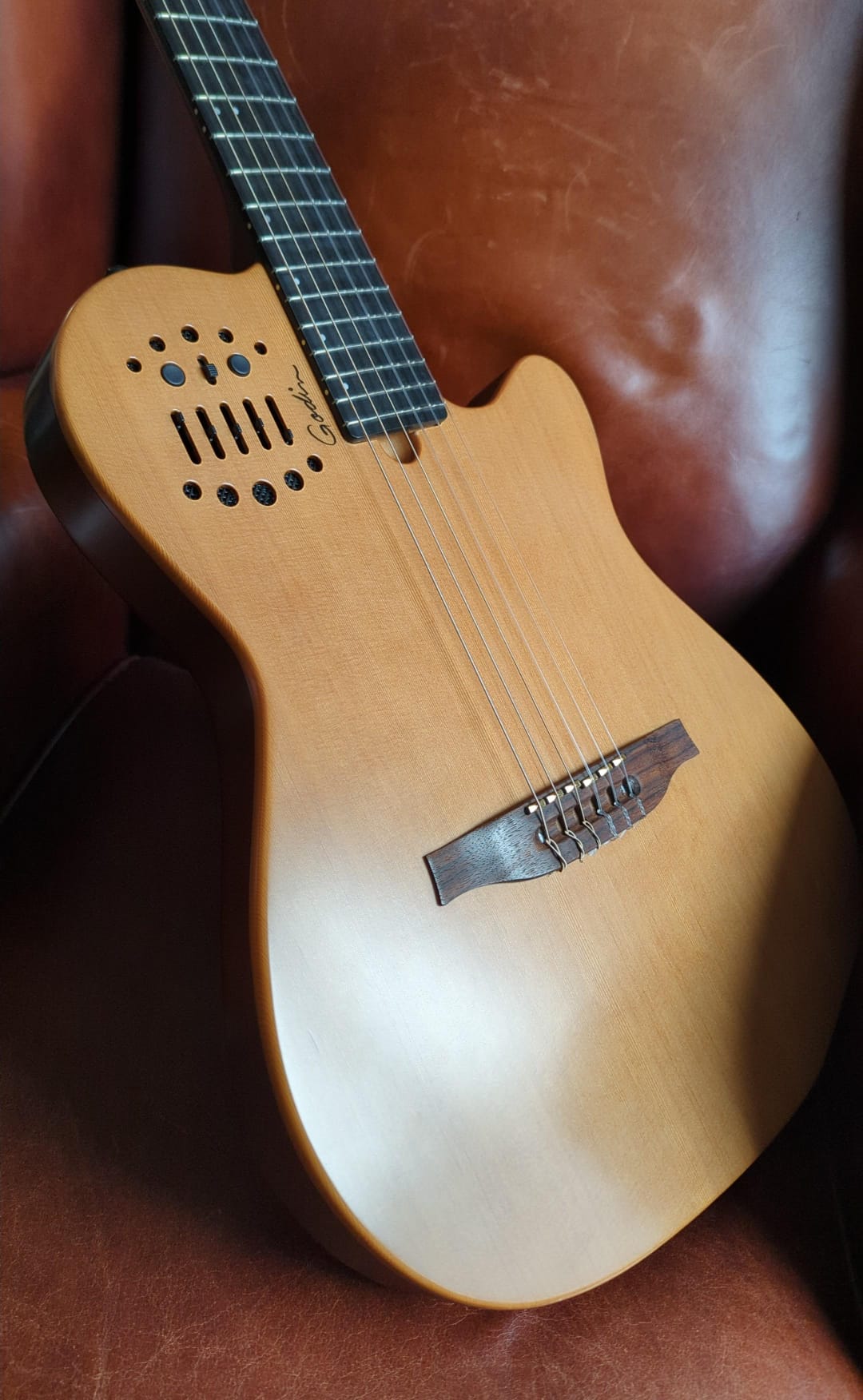 Godin ACS with synth access (Used) - Richards Guitars Of Stratford Upon Avon
