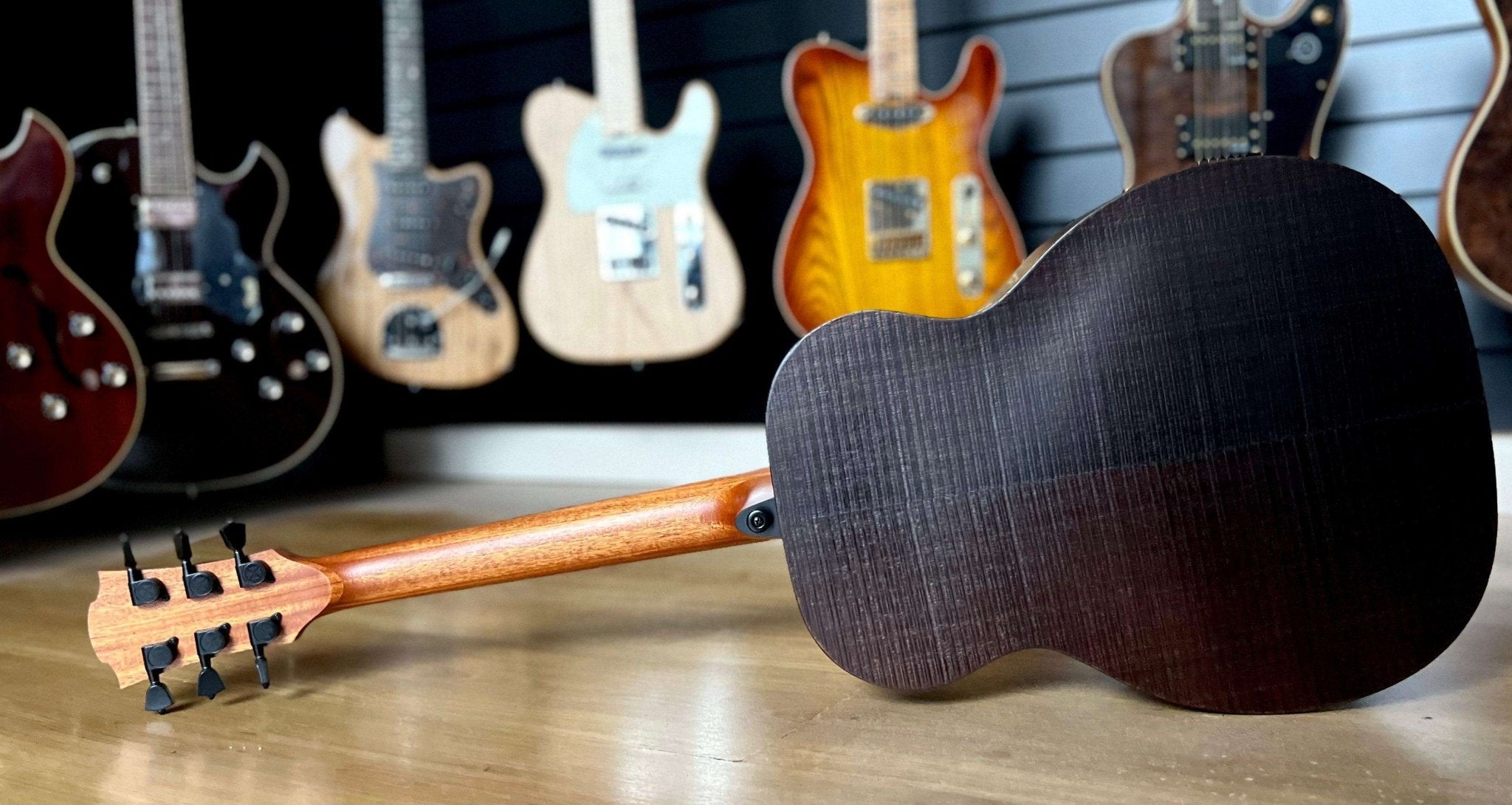 Lag TRAVEL - PBS Pine Branko Wood Sauvage - Richards Guitars Of Stratford Upon Avon
