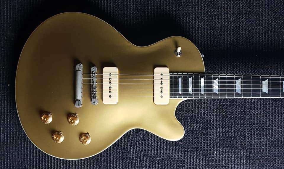 Eastman SB56/n GD (Precio inc. Custom Pro Setup Package), Guitarra eléctrica en venta en Richards Guitars.