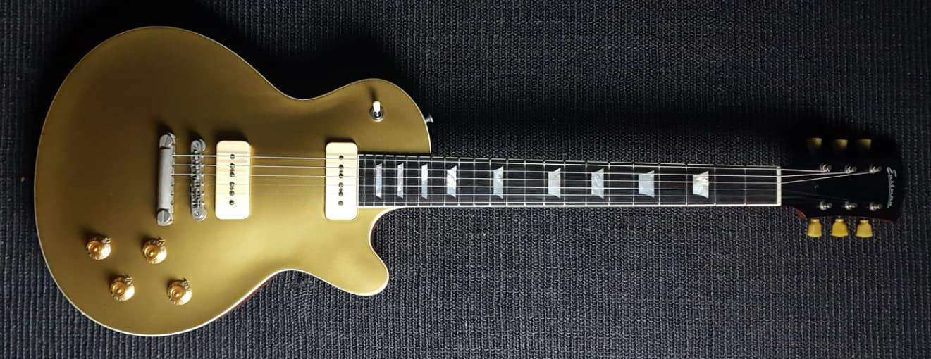 Eastman SB56/n GD (Precio inc. Custom Pro Setup Package), Guitarra eléctrica en venta en Richards Guitars.
