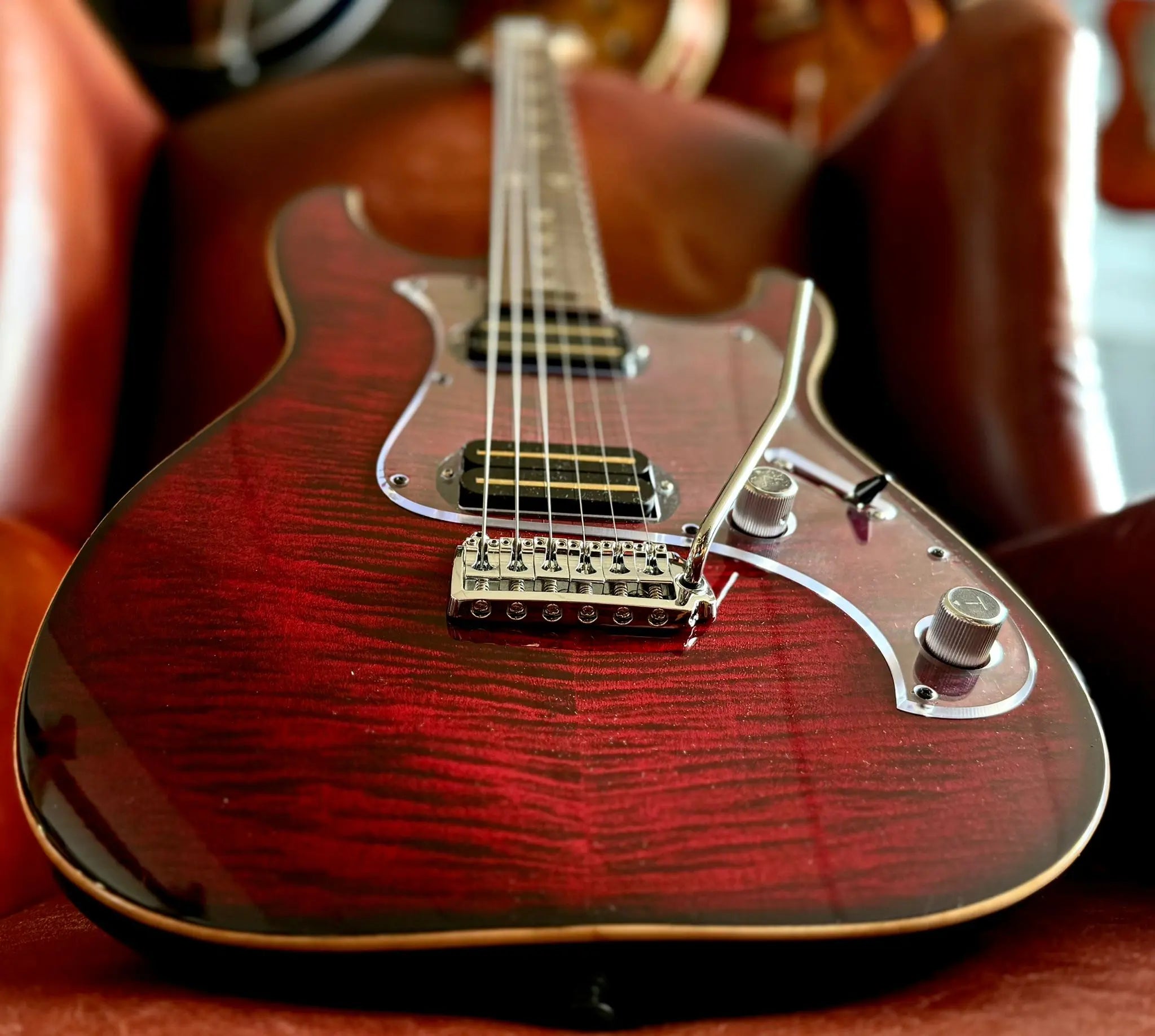 Valiant Soothsayer The Sage Burgundy Red guitar for sale uk