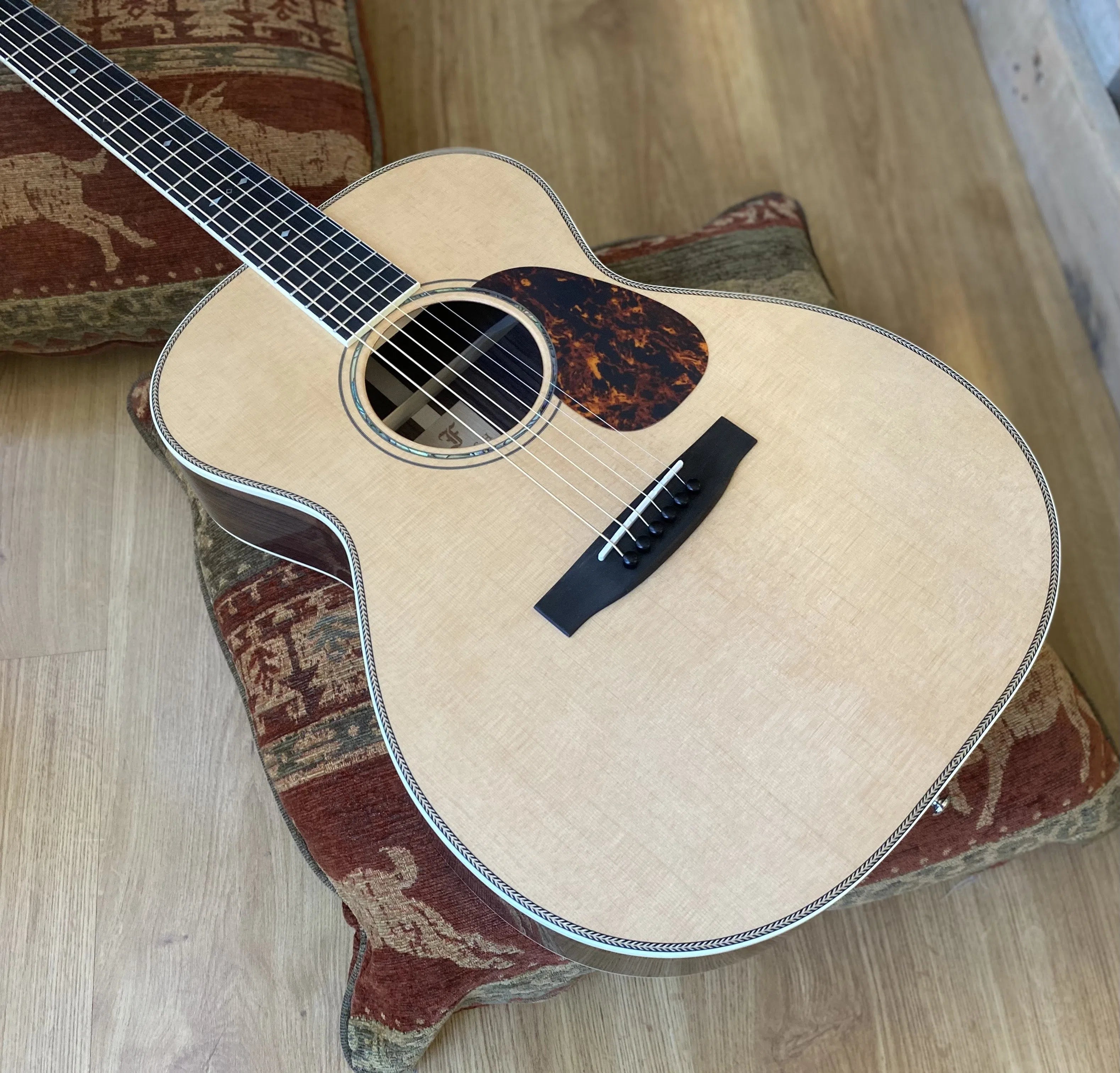 Furch Vintage 2 OM-SR Orchestra model Acoustic Guitar (2025 CNR Active Upgrade Model), Acoustic Guitar for sale at Richards Guitars.