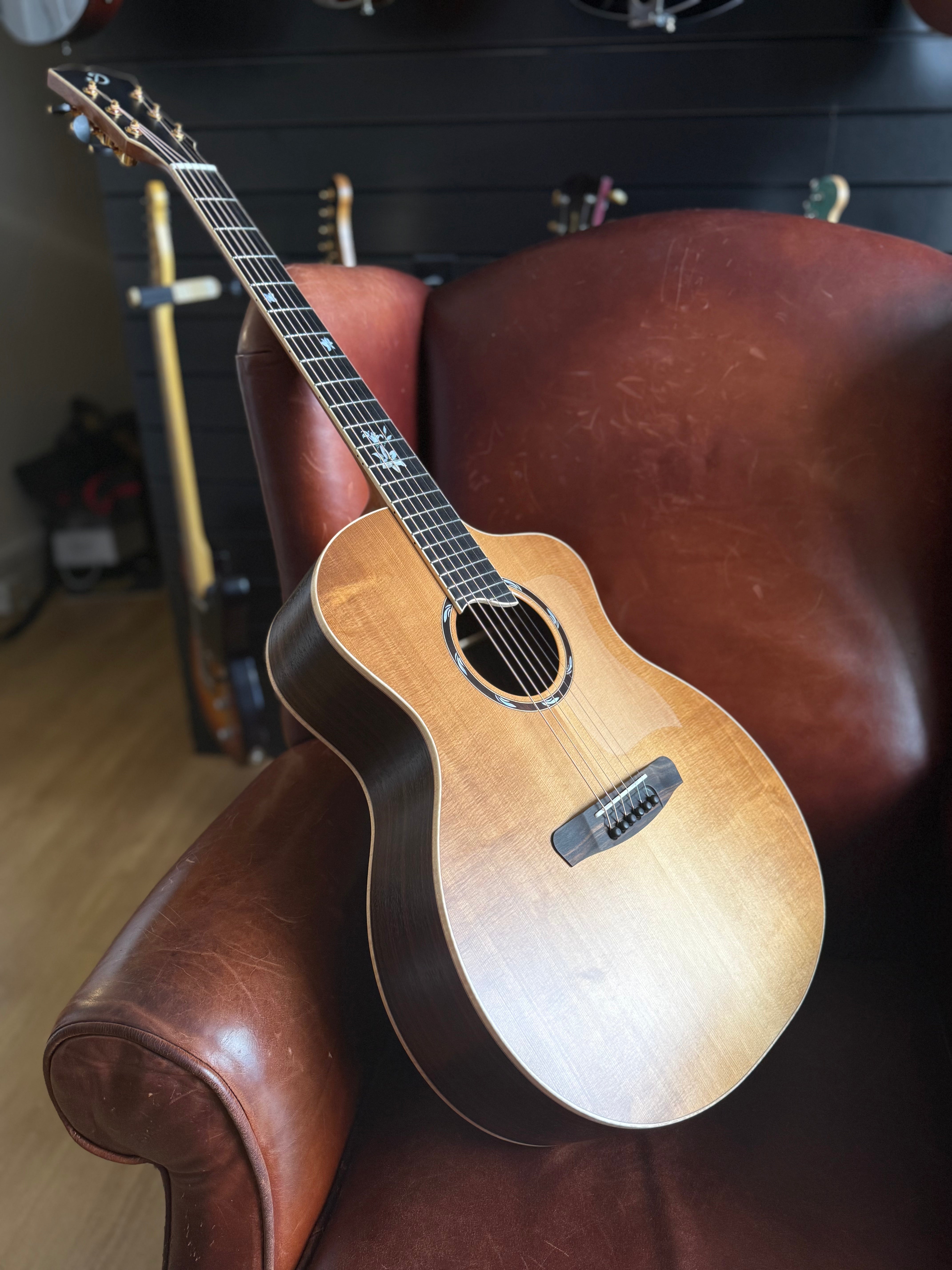 Dowina Rosewood Exquisite Custom w' Flame Maple Bindings & Japanese Cherry Inlays