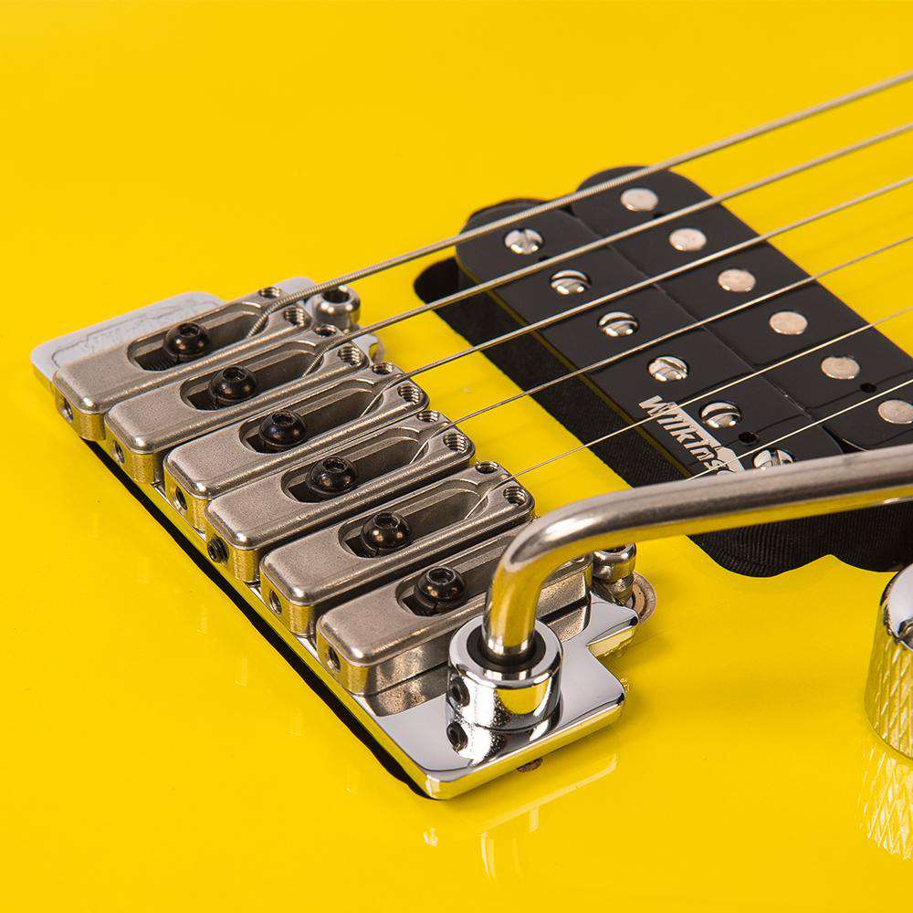 Vintage V6M24 ReIssued Electric Guitar ~ Daytona Yellow, Guitare électrique en vente chez Richards Guitars.