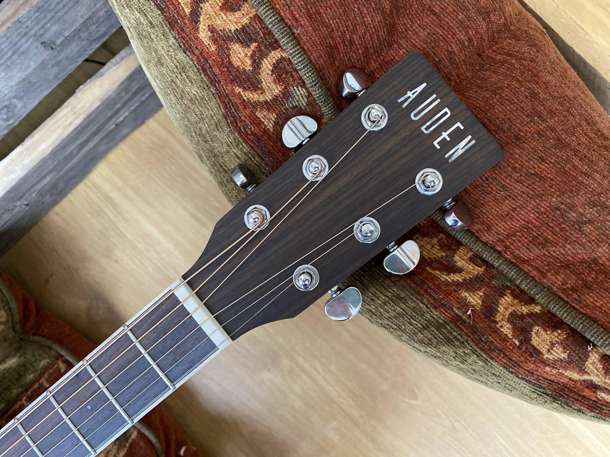 Auden Neo Colton Cutaway. - Richards Guitars Of Stratford Upon Avon