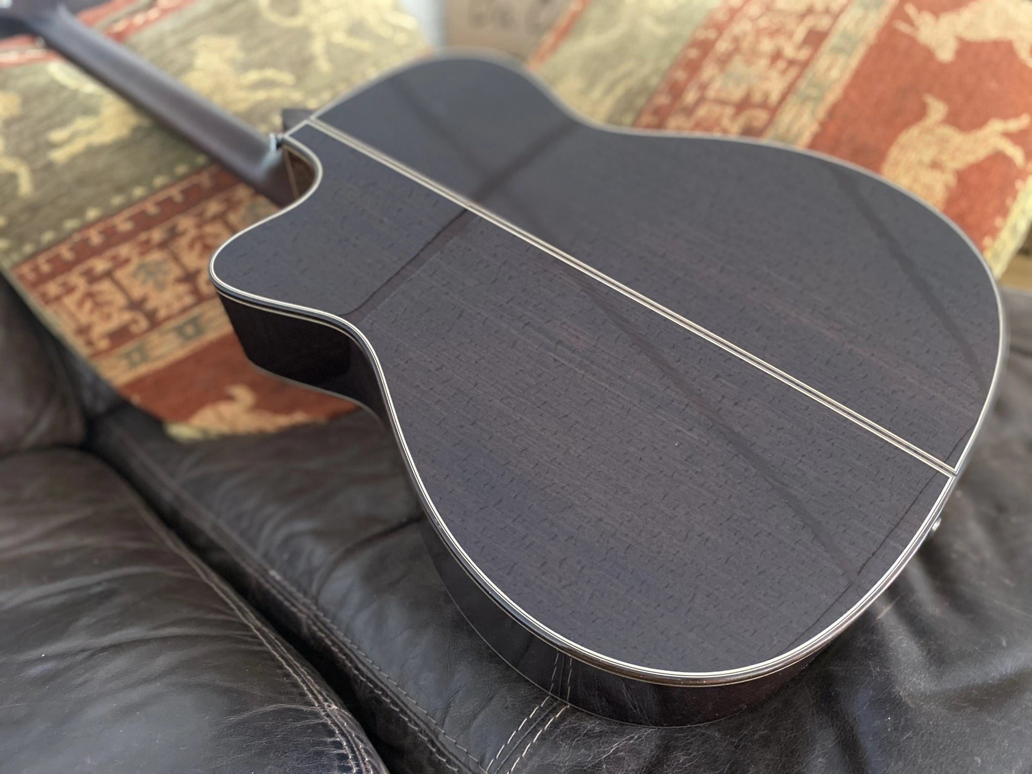 Auden Rosewood Bowman Spruce Top Cutaway Electro Acoustic Guitar - Richards Guitars Of Stratford Upon Avon