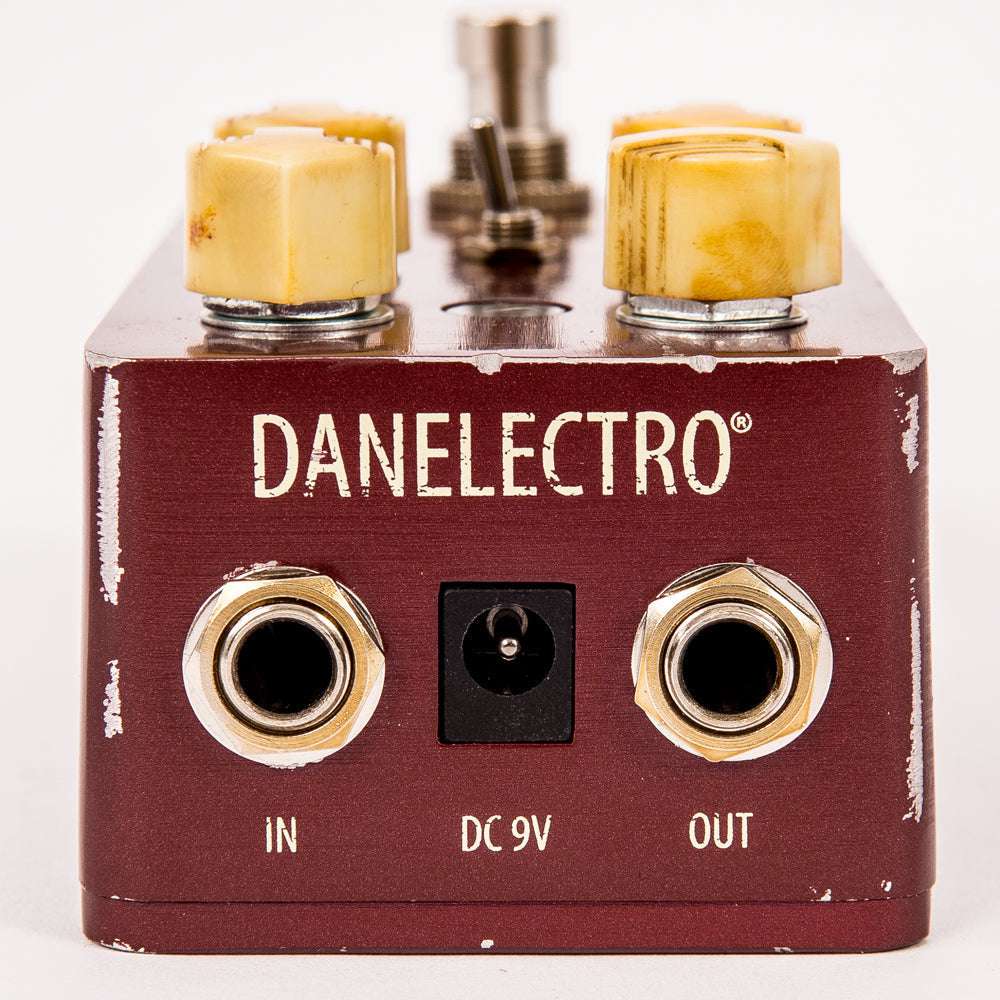 Danelectro 'Eisenhower Fuzz' Pedal - Richards Guitars Of Stratford Upon Avon