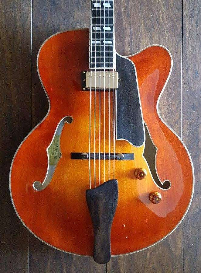 Eastman AR580CE HB (Price inc. Custom Pro Setup Package) - Richards Guitars Of Stratford Upon Avon