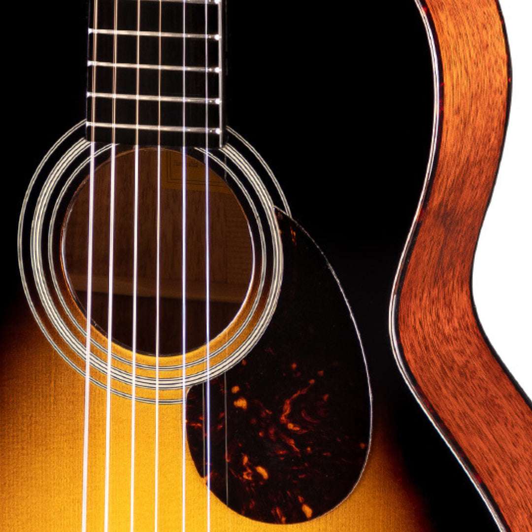 Eastman E10 OO TC SB Sunburst Parlo Acoustic Guitar (Price inc. Custom Pro Setup Package) - Richards Guitars Of Stratford Upon Avon
