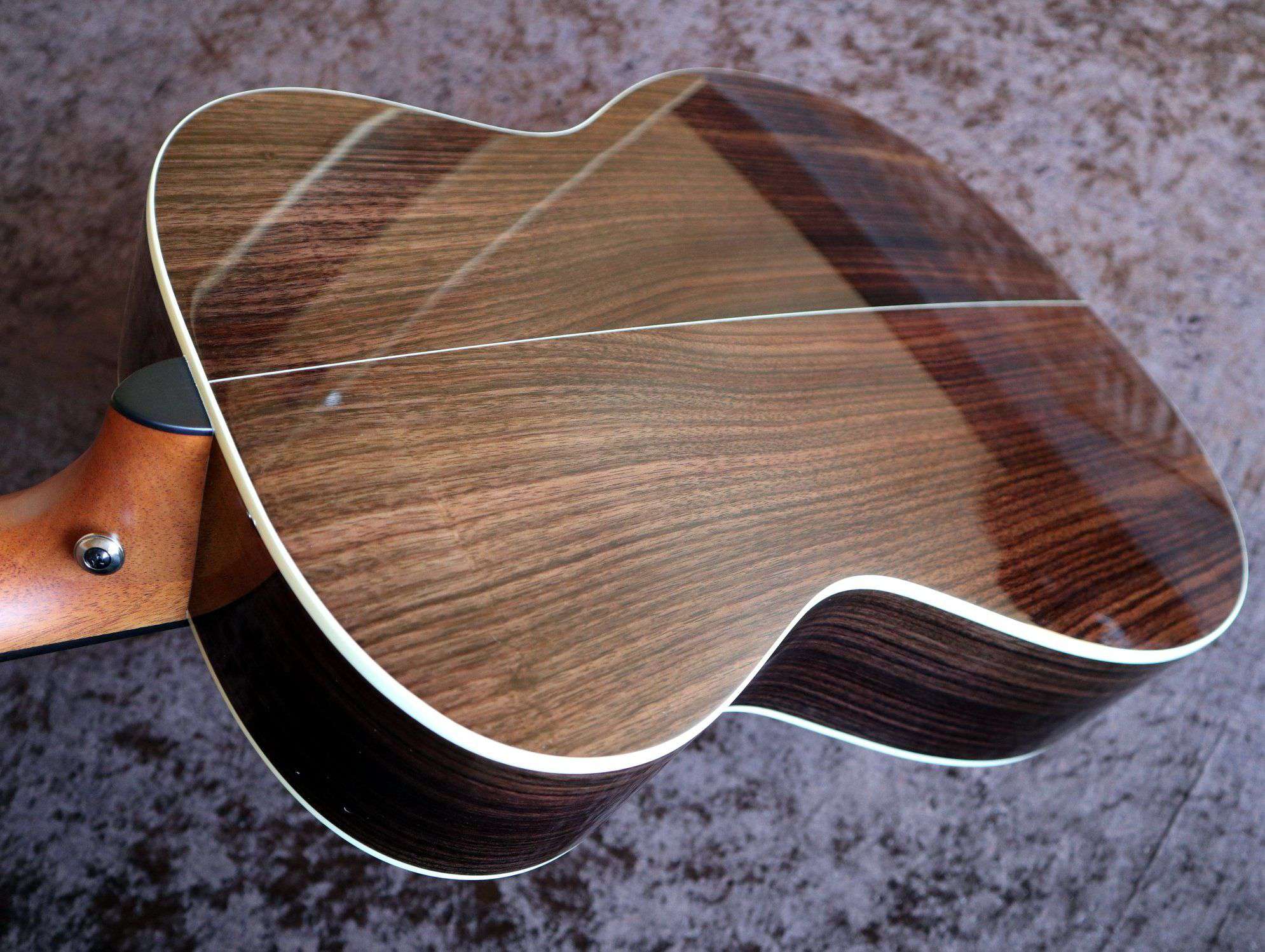 Furch Green Plus OM SR (Spruce / Rosewood) (2025 CNR Active Upgrade Model) - Richards Guitars Of Stratford Upon Avon