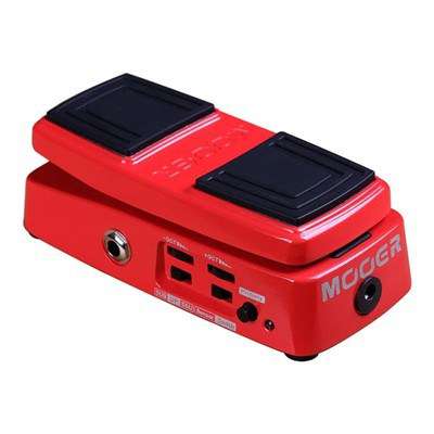 MOOER PITCH STEP PITCH SHIFTER HARMONY PEDAL - Richards Guitars Of Stratford Upon Avon
