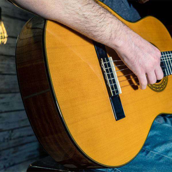 Washburn C40 Classical - Natural Nylon Strung Guitar - Richards Guitars Of Stratford Upon Avon