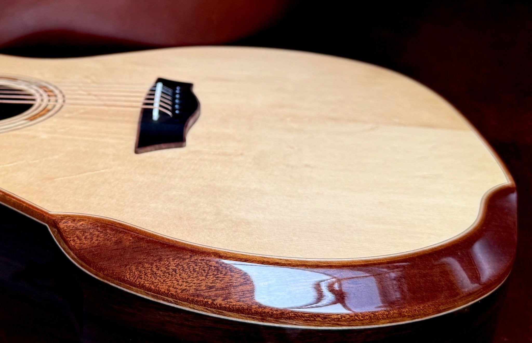 Washburn G25SCE w/CASE - Grand Auditorium - Natural Electro Acoustic Guitar - Richards Guitars Of Stratford Upon Avon