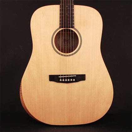 Cort Earth Acoustic Bevel Cut Open Pore, Guitare acoustique en vente chez Richards Guitars.