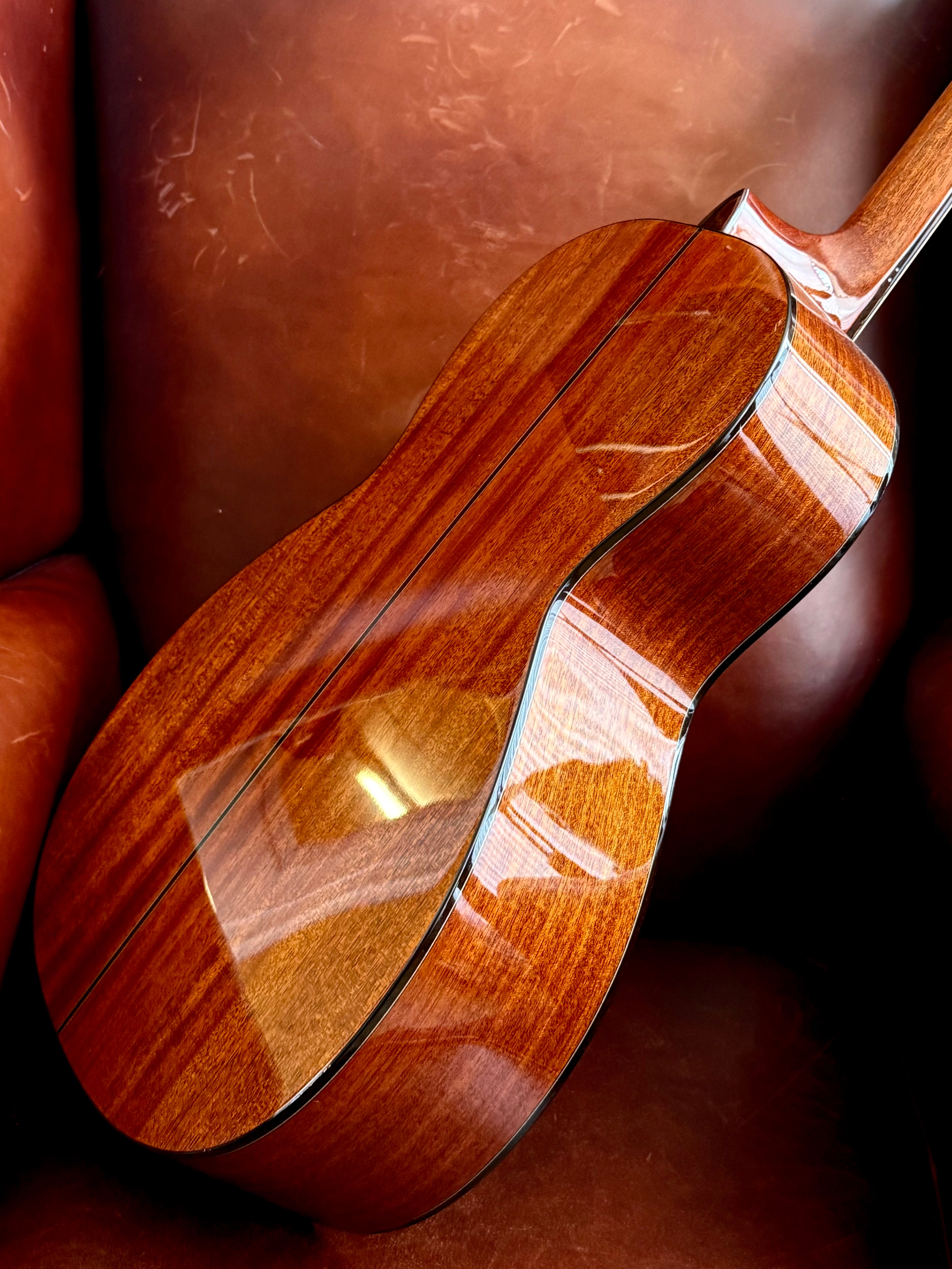 Vintage V1850 Performer Series Acoustic All Solid Parlour Guitar.   Top Personal Recommendation
