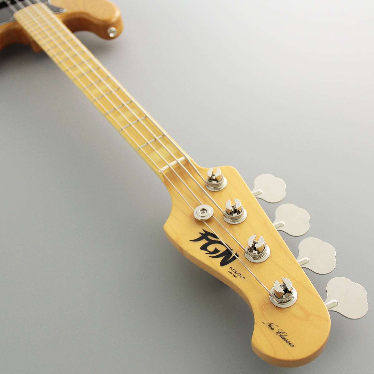 FGN Guitars Neoclassic JB 100M Ash Vintage Natural, basso in vendita da Richards Guitars.