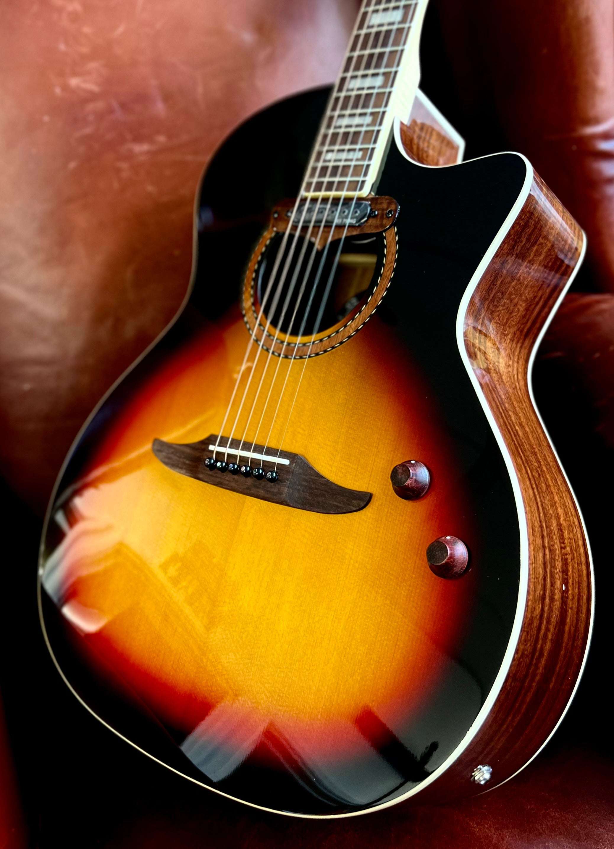 Vintage REVO ELEKTRA ~ Sunburst Silk VRE900SB, Electro Acoustic Guitar for sale at Richards Guitars.