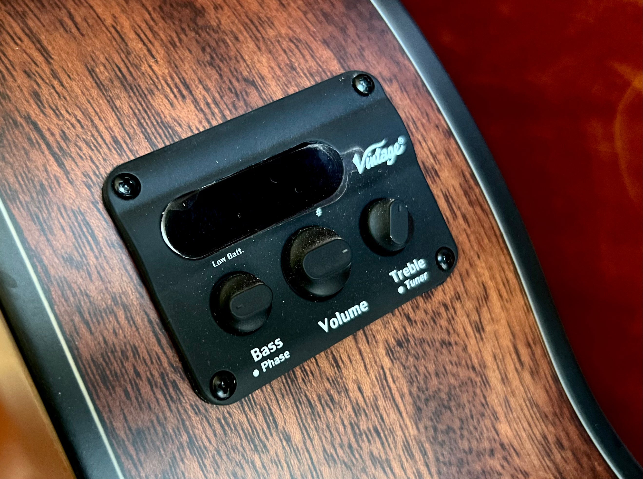 Chitarra elettroacustica vintage VE1800N Stage Series 'Parlour' ~ Naturale, Chitarra elettroacustica in vendita presso Richards Guitars.