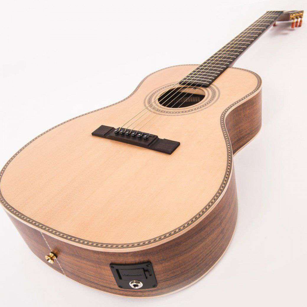 Vintage* VE880PB Paul Brett Signature 6-String 880 Electro-Acoustic ~ Natural, Chitarra elettroacustica in vendita presso Richards Guitars.