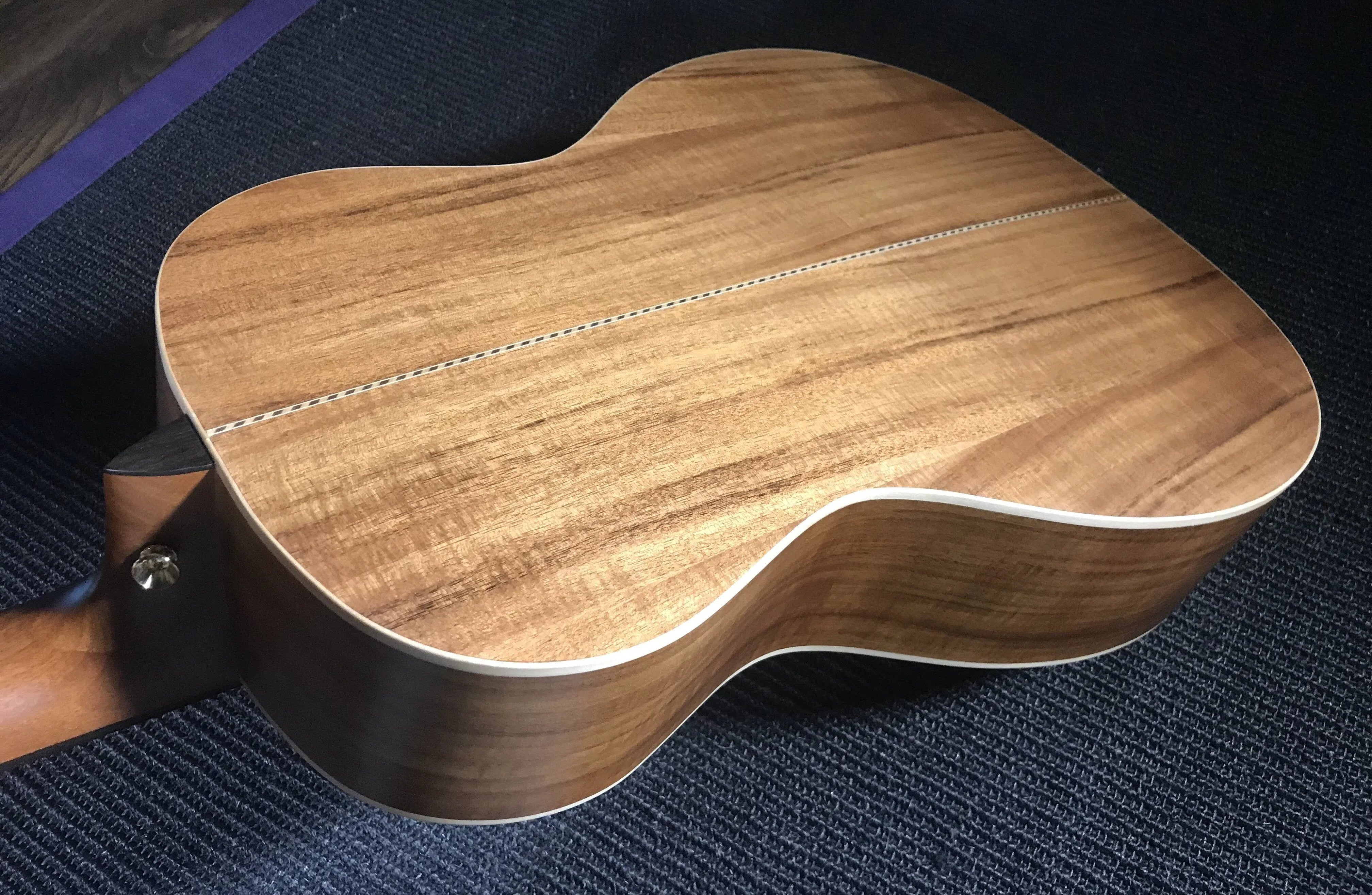Vintage* VE880PB Paul Brett Signature 6-String 880 Electro-Acoustic ~ Natural, Chitarra elettroacustica in vendita presso Richards Guitars.