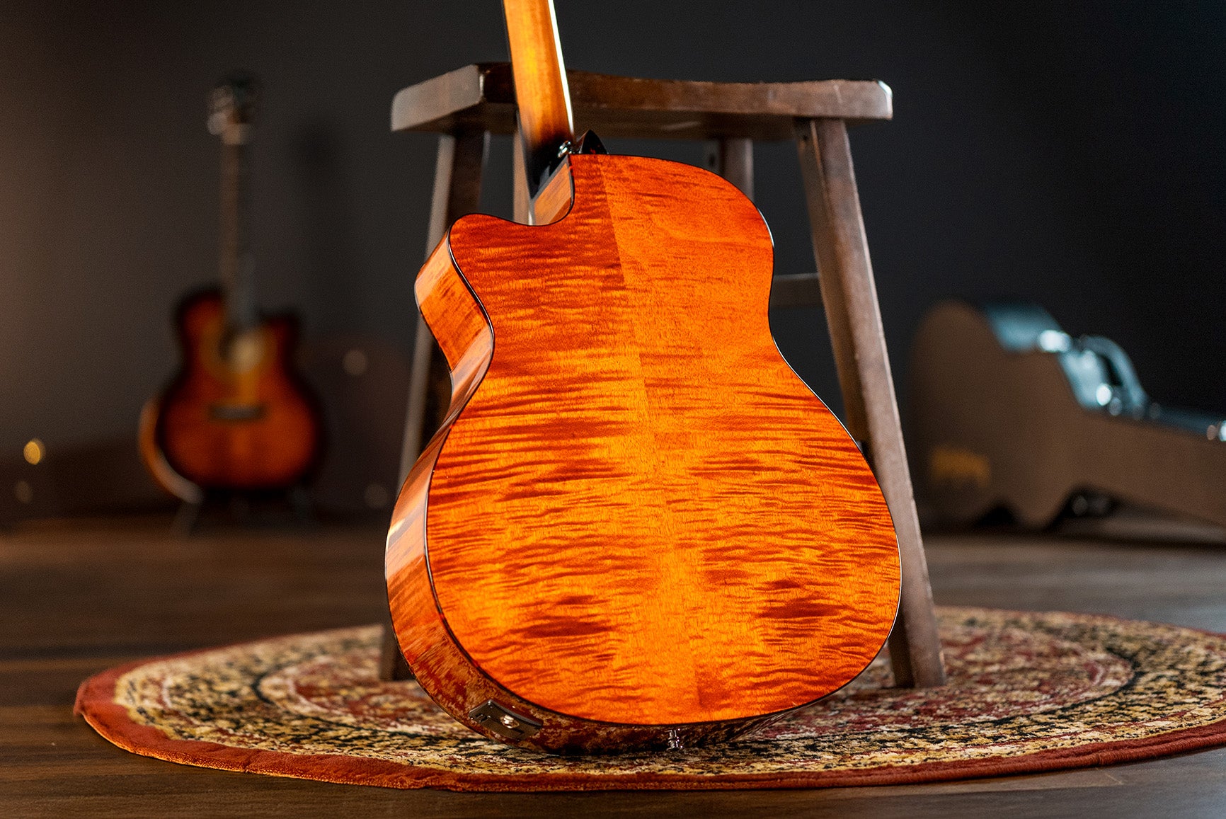 Washburn Comfort WCG10CE Electro Acoustic Guitar w' £225 Custom Pro Setup & Support Package Included
