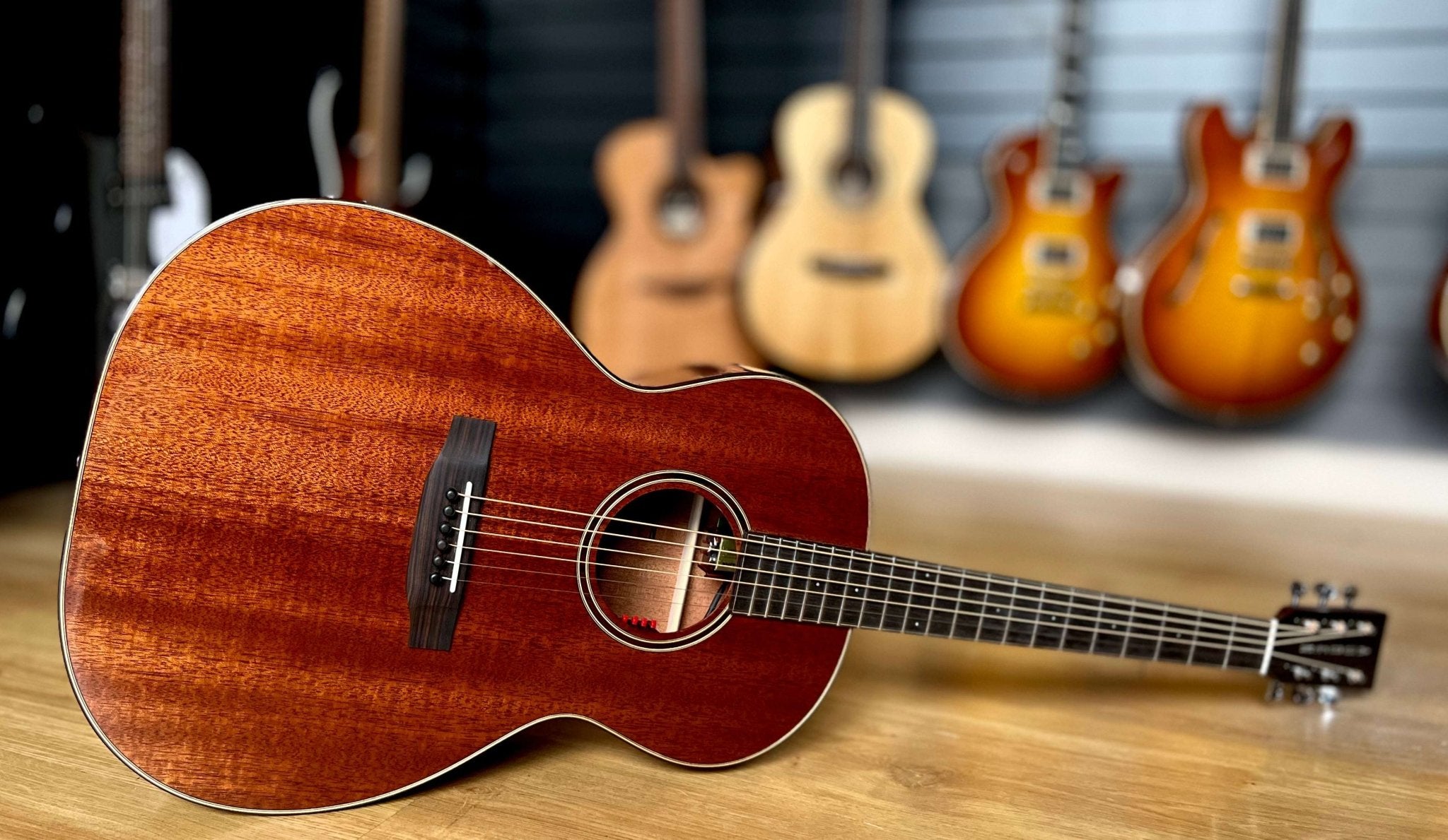 AUDEN MAHOGANY SERIES – CHESTER FULL BODY MAHOGANY TOP - 45MM NUT - Richards Guitars Of Stratford Upon Avon