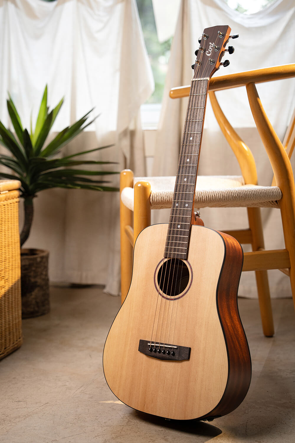Cort EARTH-HV-GO-OP Earth Go Open Pore Smart Acoustic Guitar w'Hyvibe & Solid Spruce Top