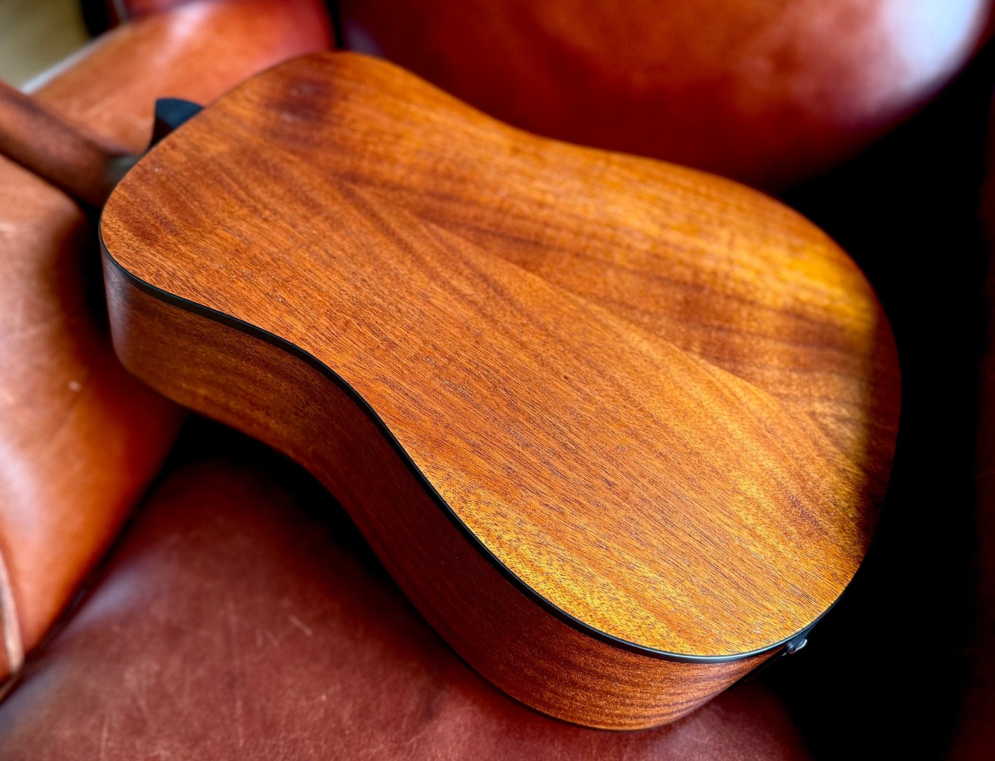 Cort EARTH-HV-GO-OP Earth Go Open Pore Smart Acoustic Guitar w'Hyvibe & Solid Spruce Top guitar for sale uk